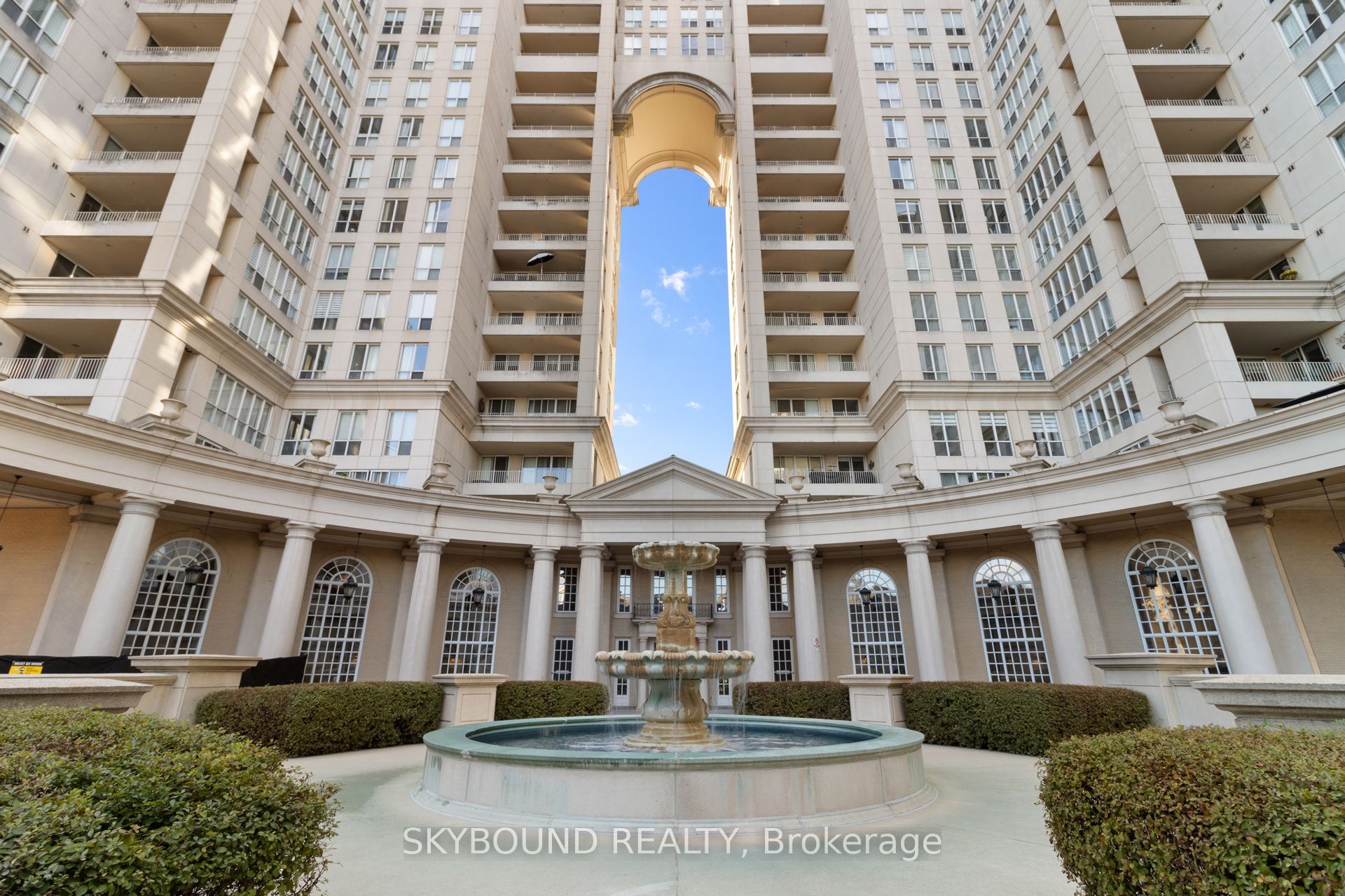 2287 Lake Shore Boulevard W 505 Property Photo 1