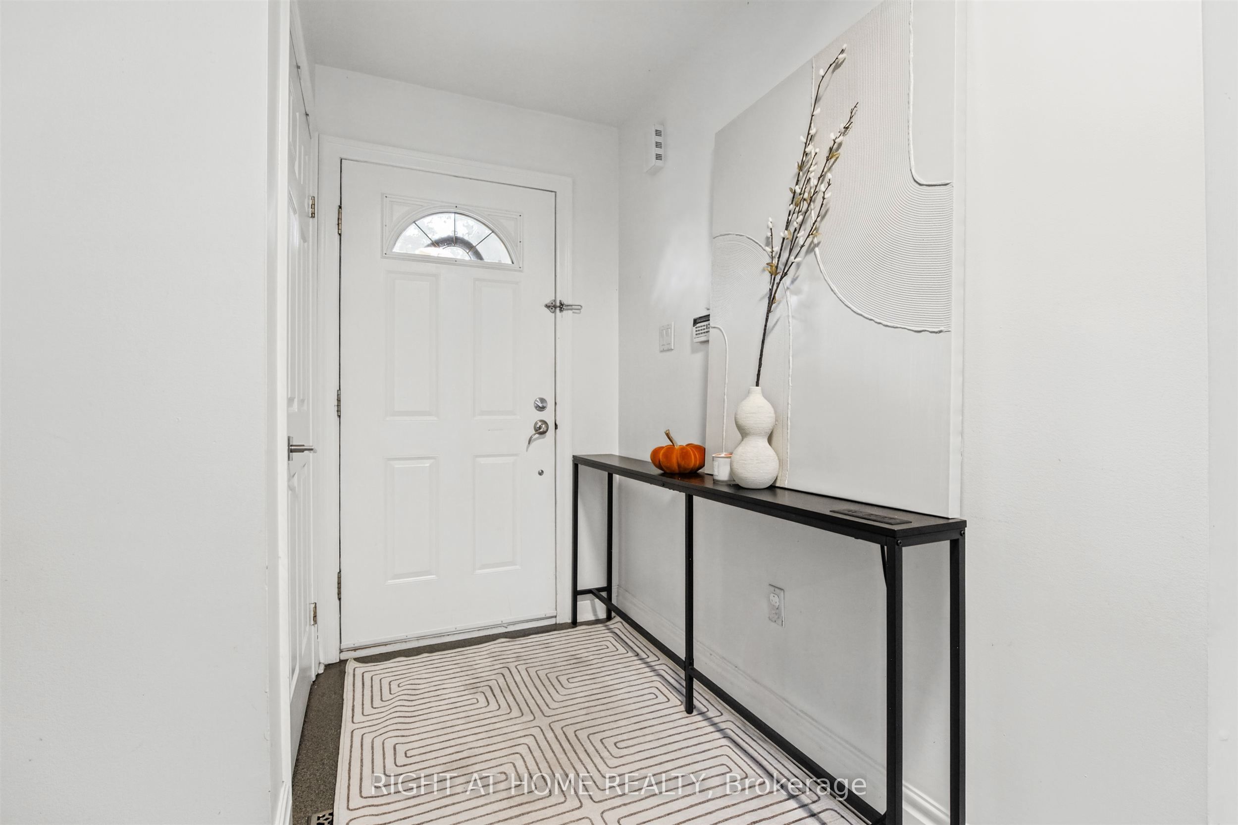 50 Gardenvale Road Property Photo 3