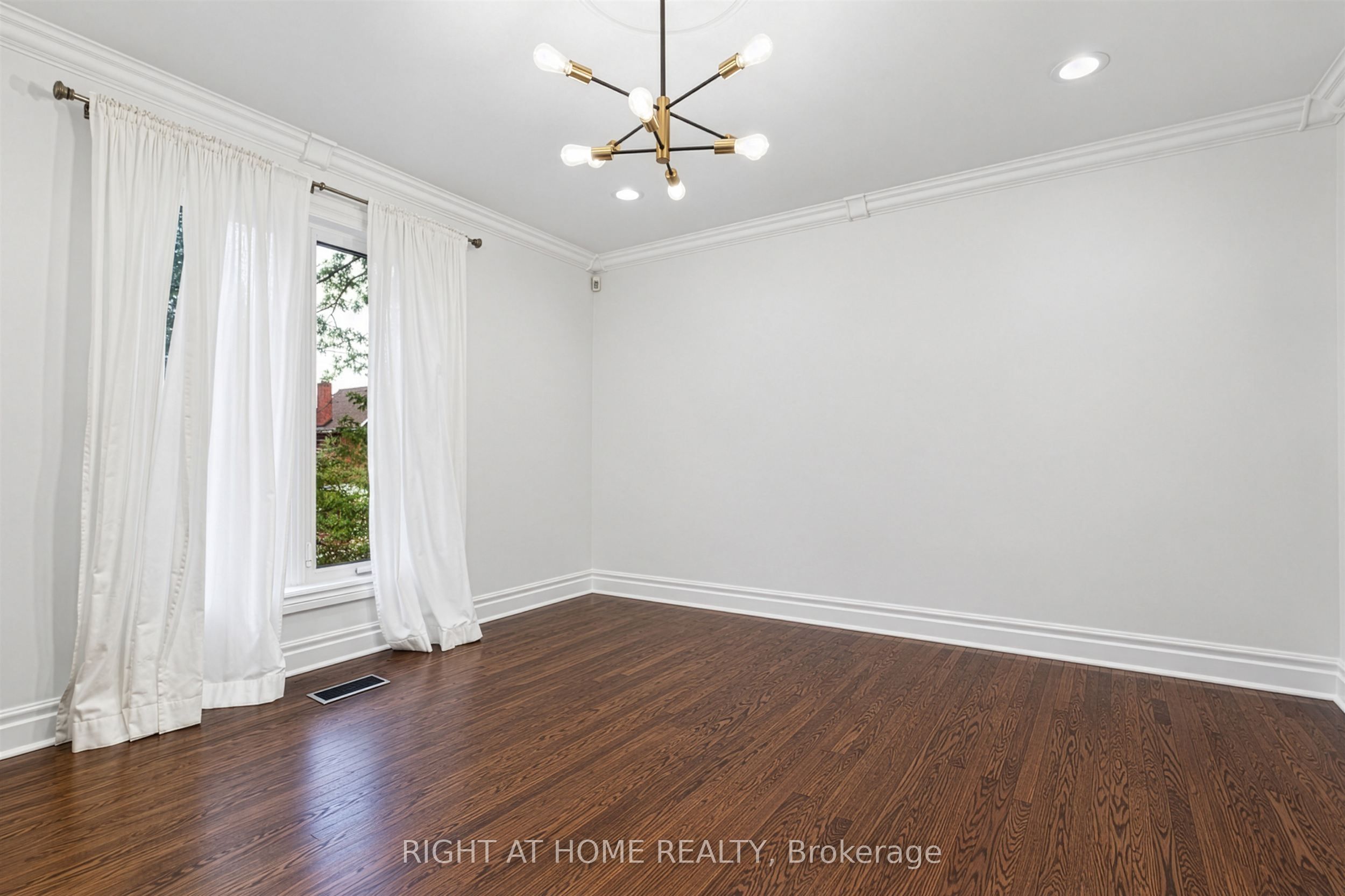 50 Gardenvale Road Property Photo 4