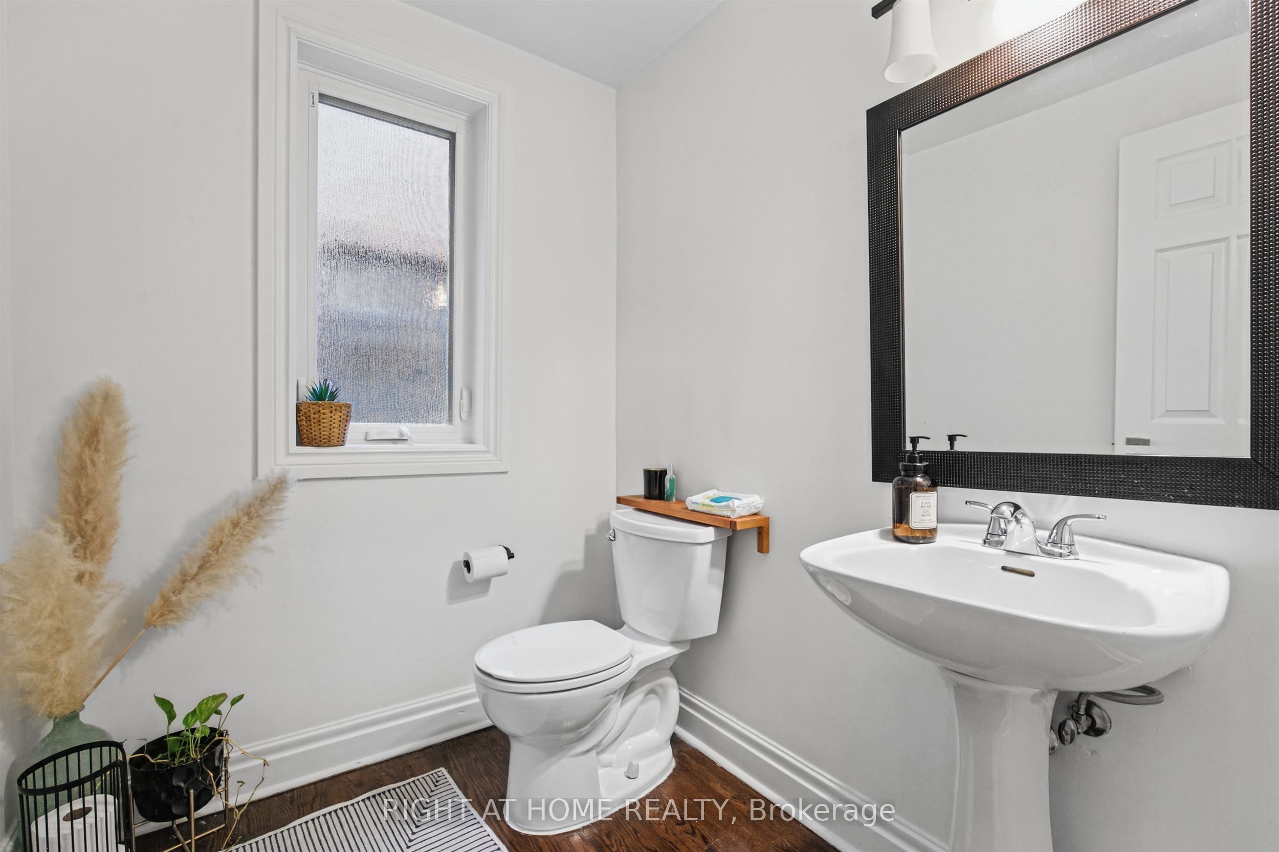 50 Gardenvale Road Property Photo 8
