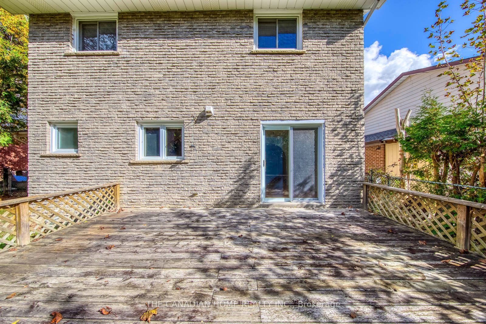 15 Newton Road Property Photo 35