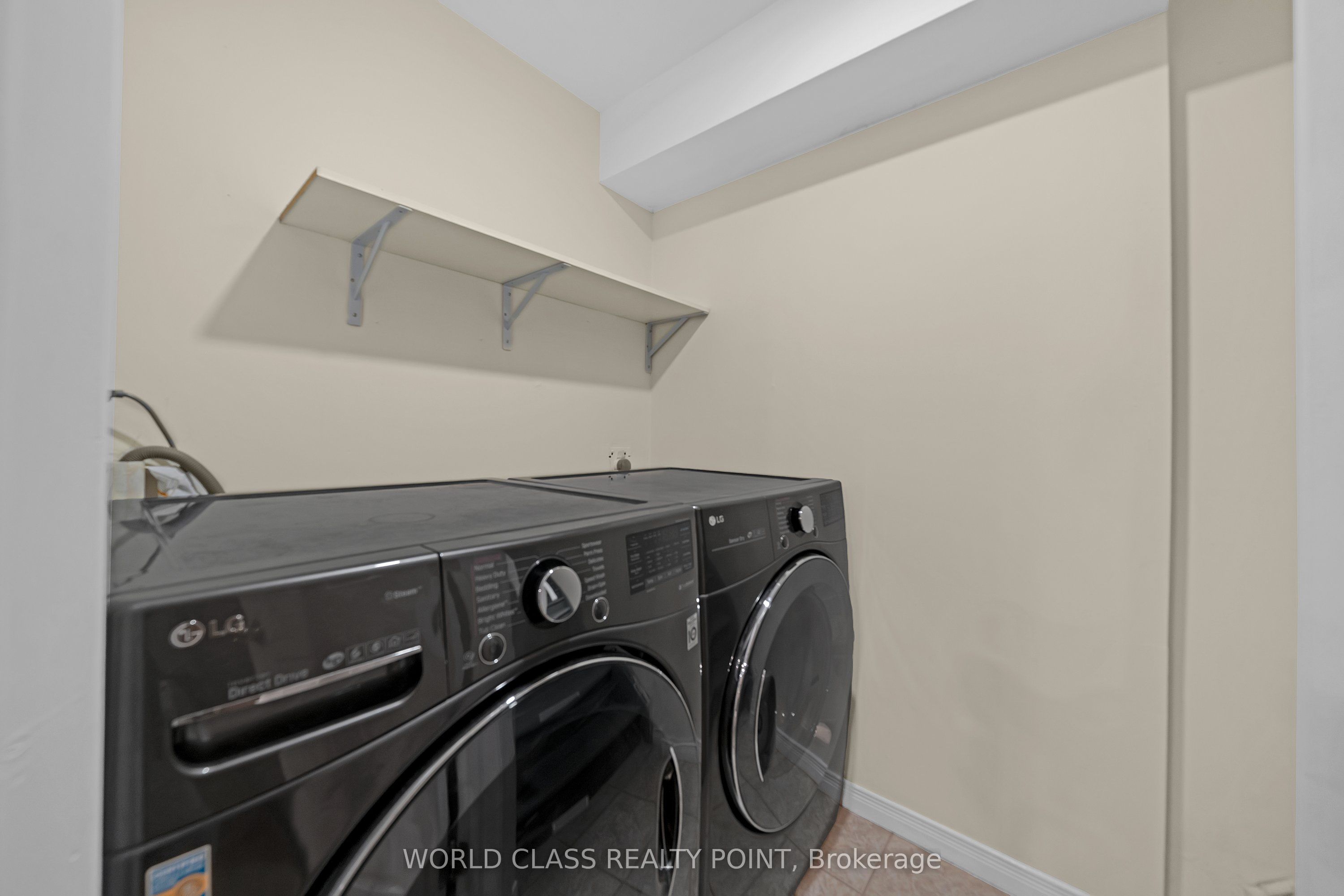 5529 Fudge Terrace Property Photo 38