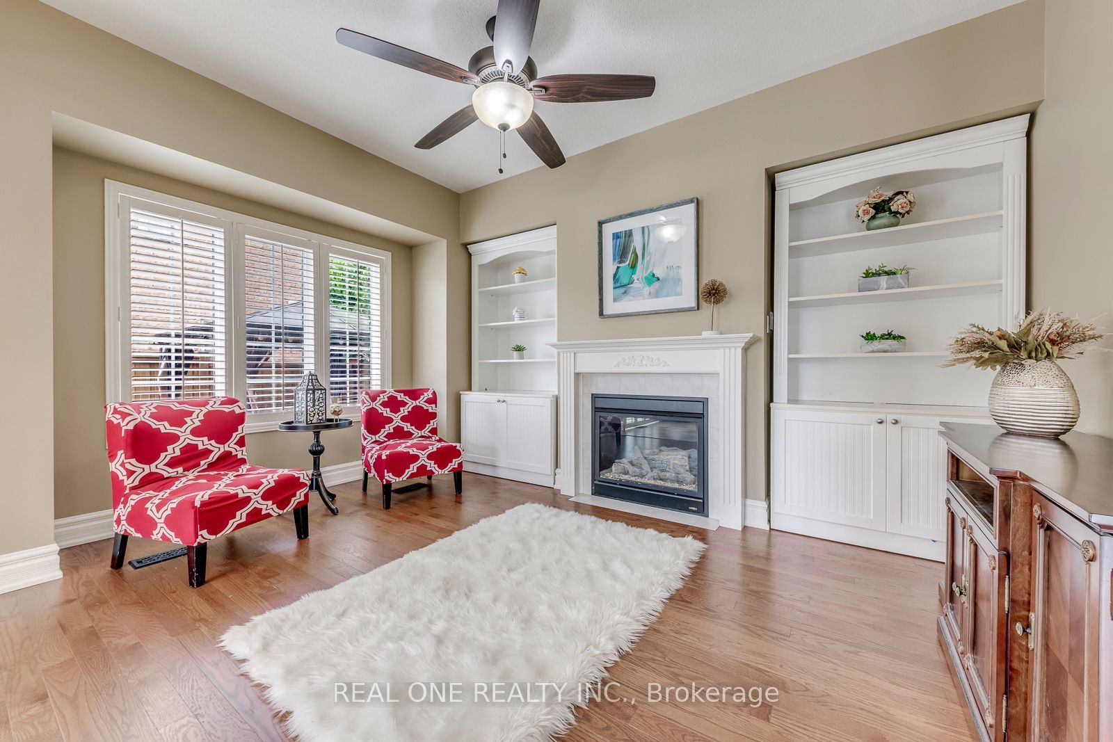 4201 Prudham Avenue Property Photo 6
