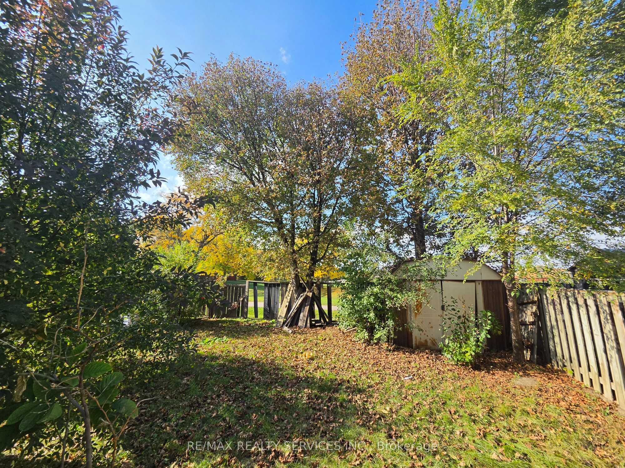 49 Huntingwood Crescent Property Photo 16