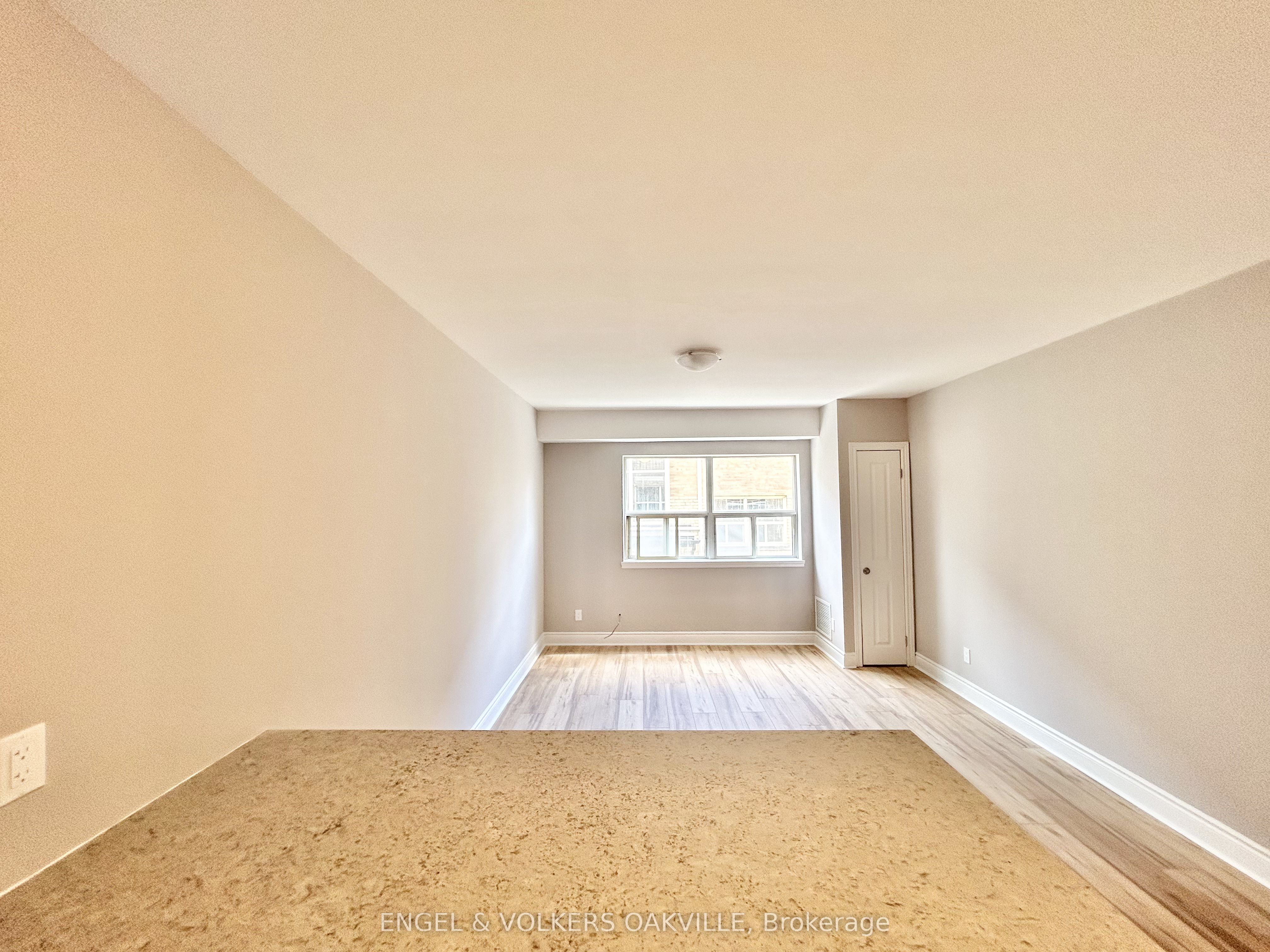 100 Twenty Fifth Street 4 Property Photo 4