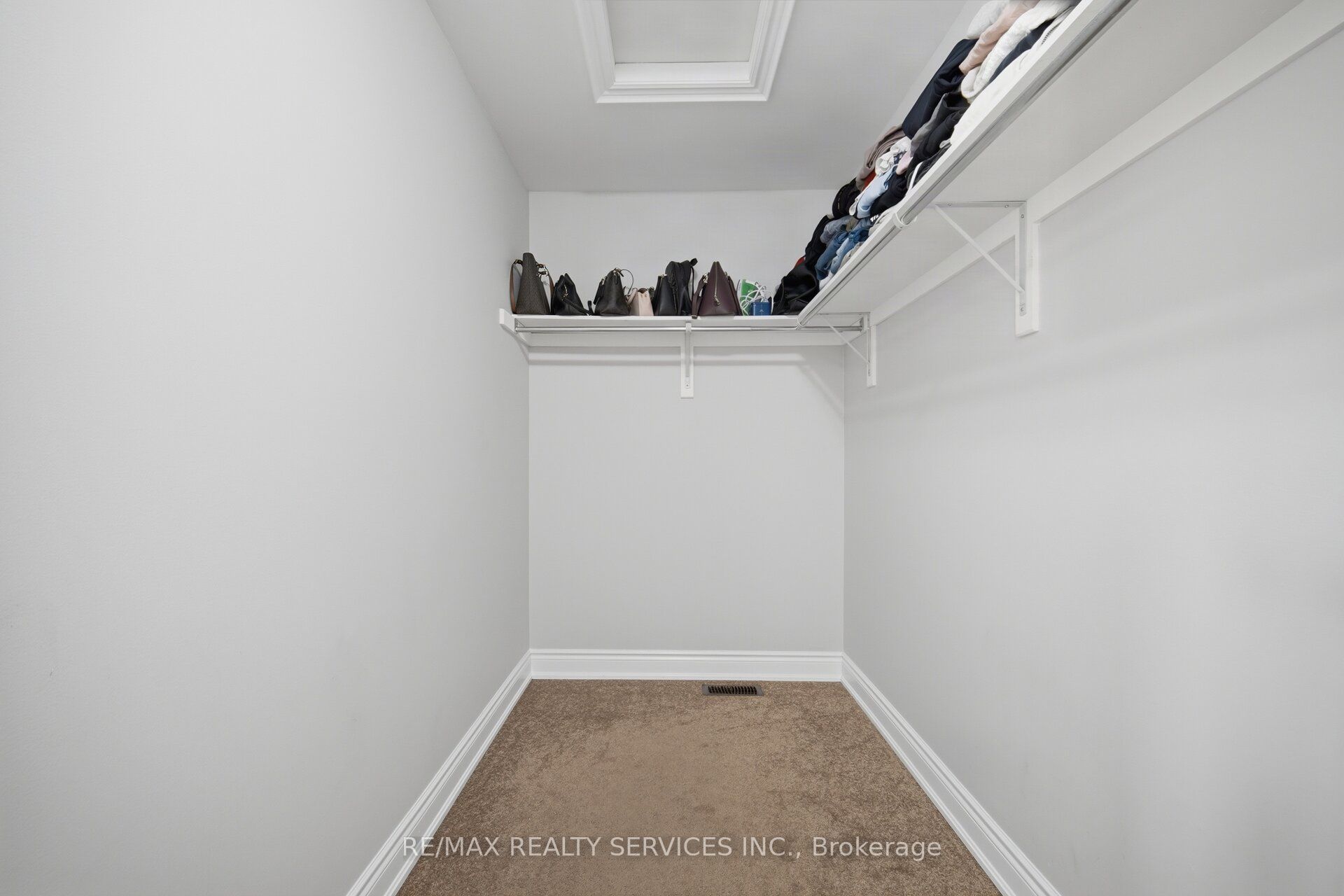 12 Enclave Trail Property Photo 32
