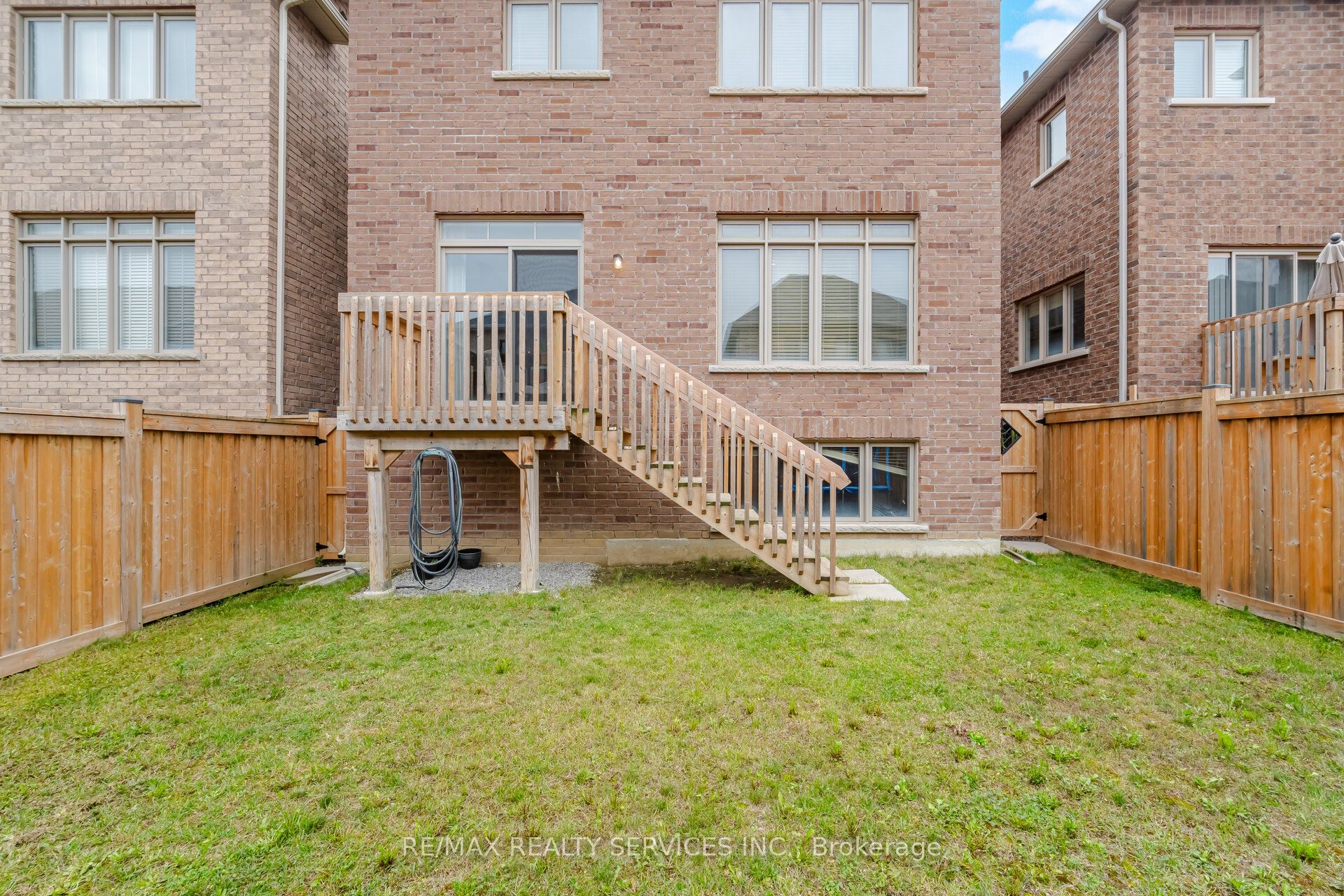 12 Enclave Trail Property Photo 46
