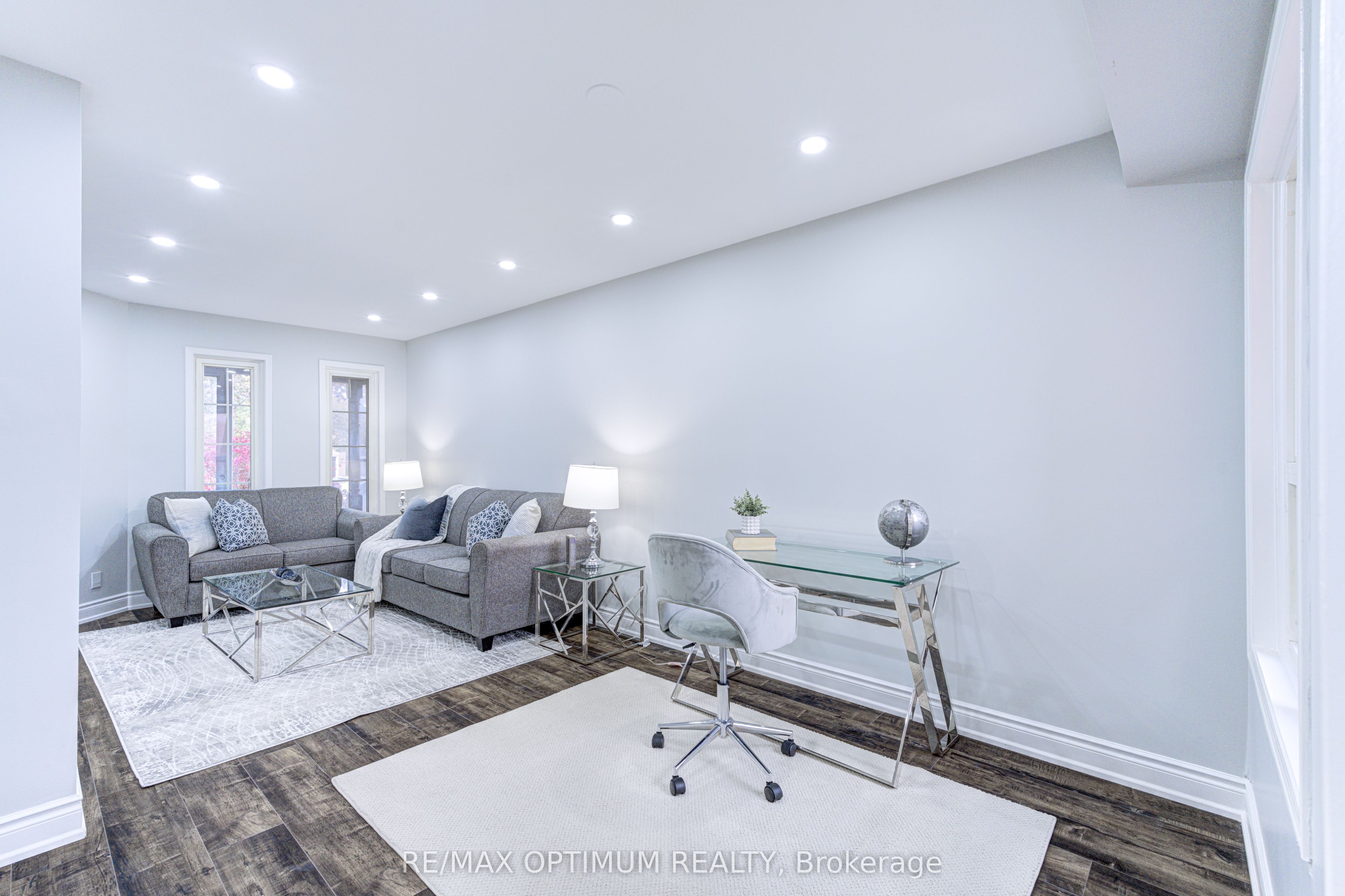 3812 Craighurst Avenue Property Photo 10