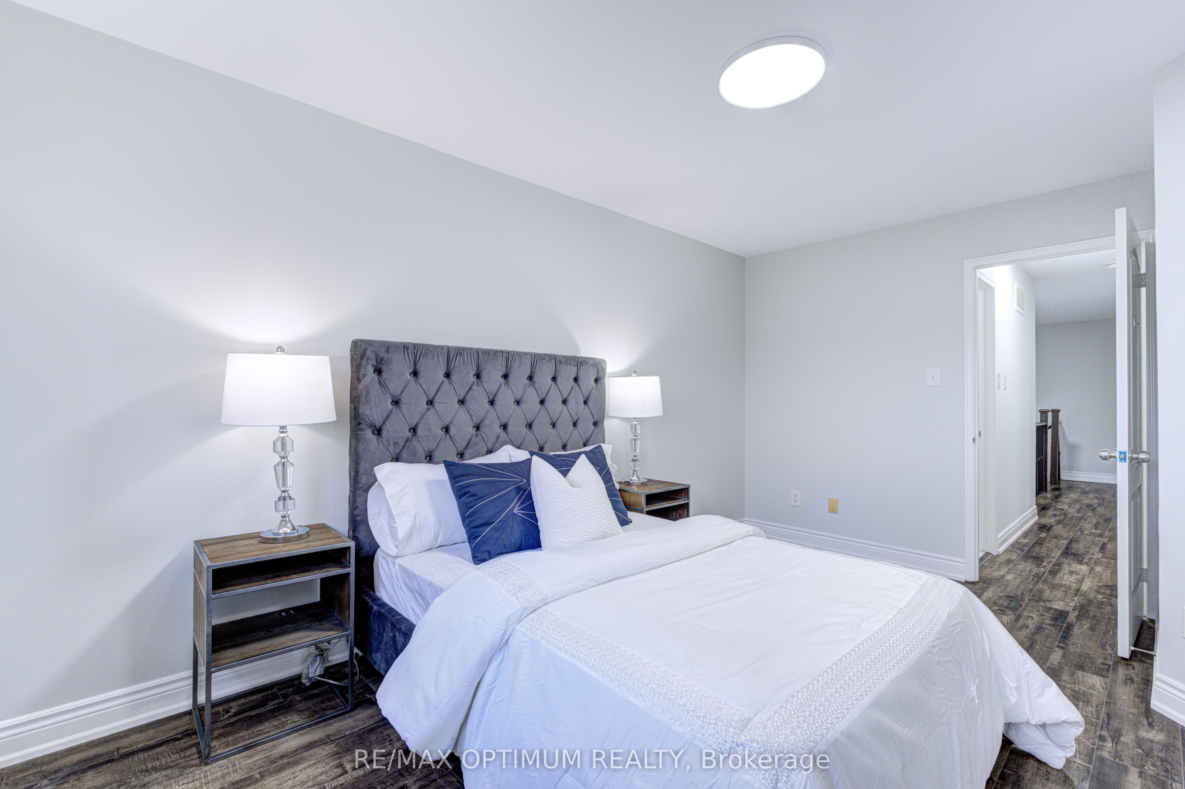 3812 Craighurst Avenue Property Photo 20
