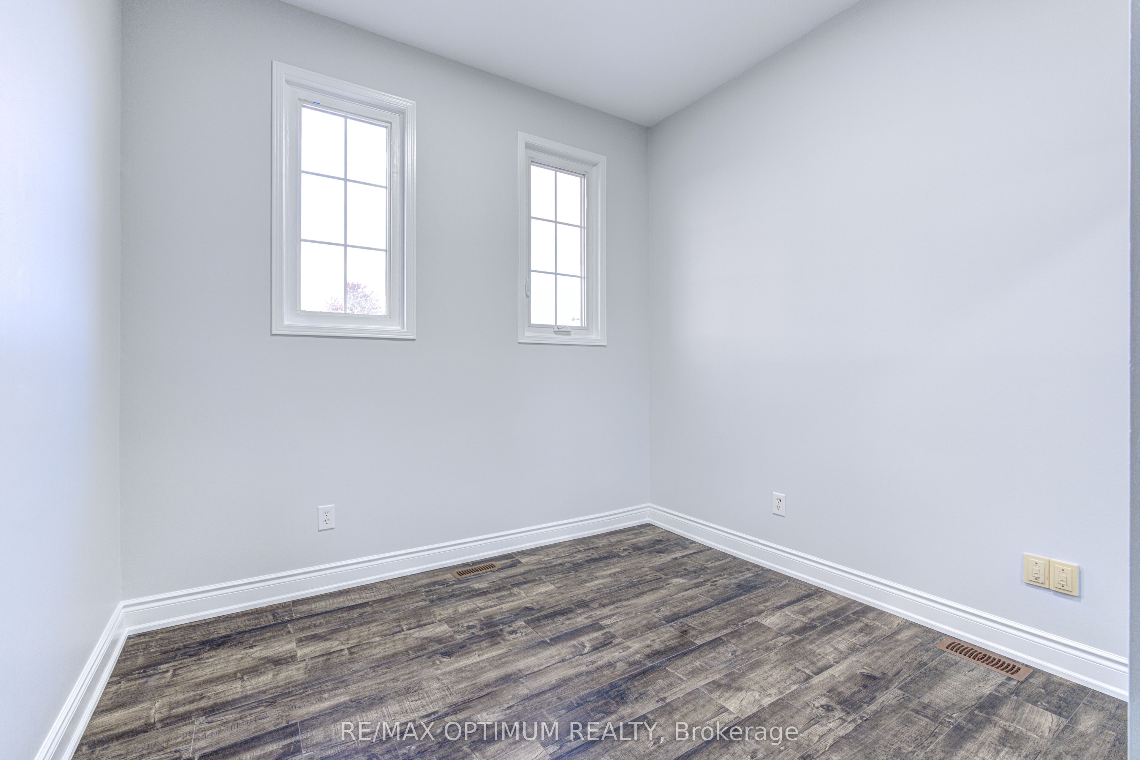 3812 Craighurst Avenue Property Photo 23