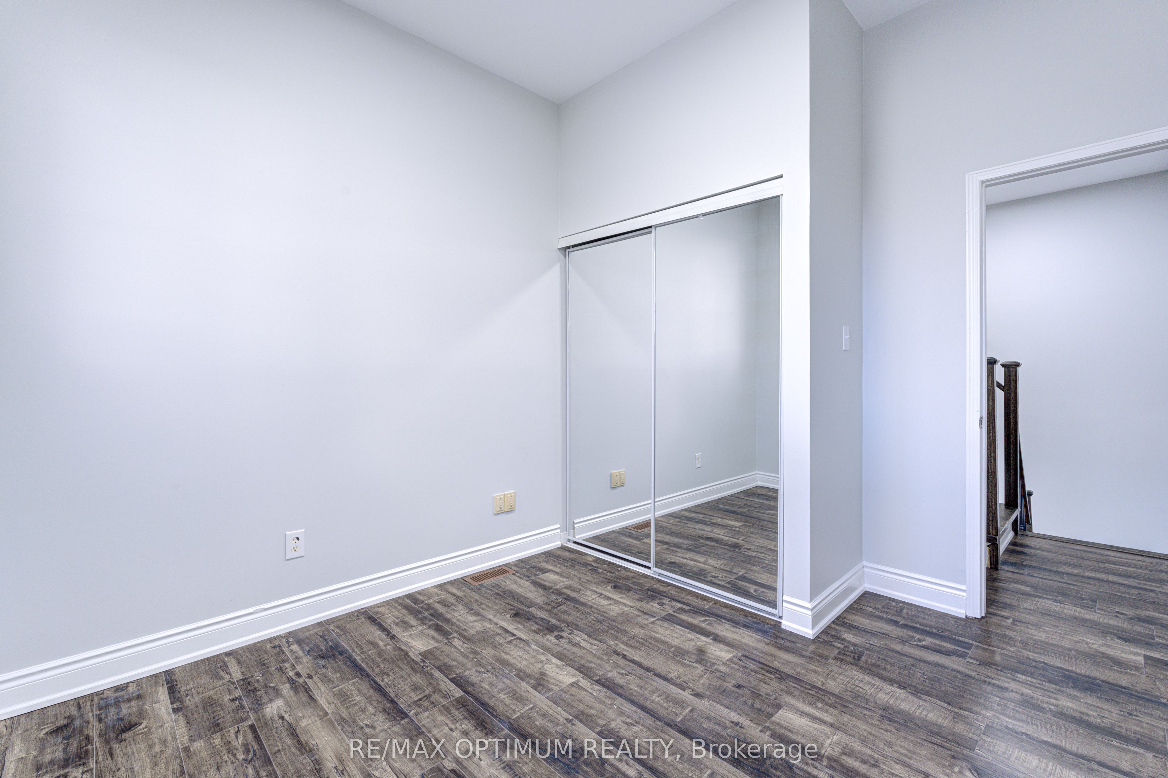 3812 Craighurst Avenue Property Photo 24