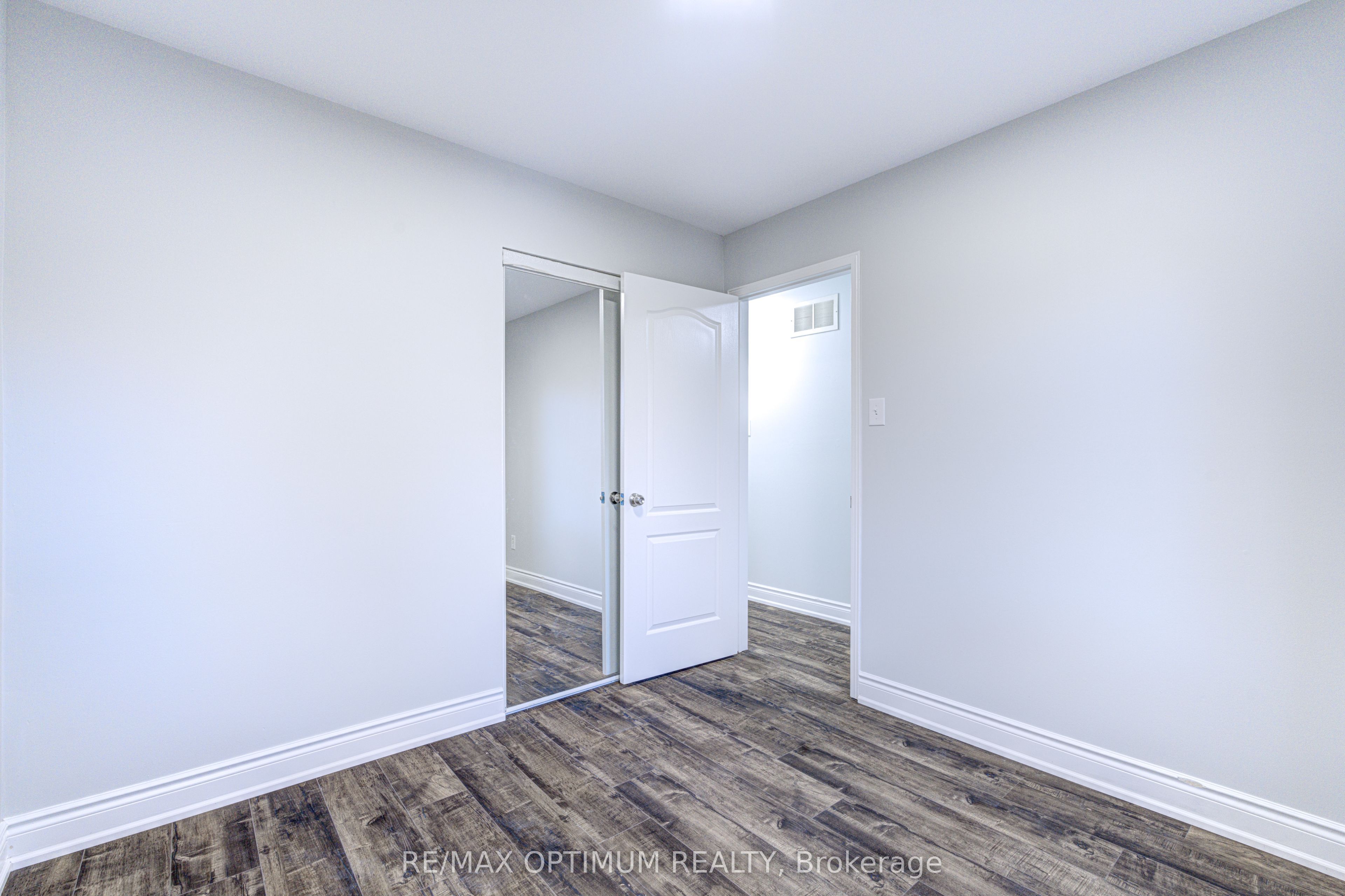 3812 Craighurst Avenue Property Photo 25
