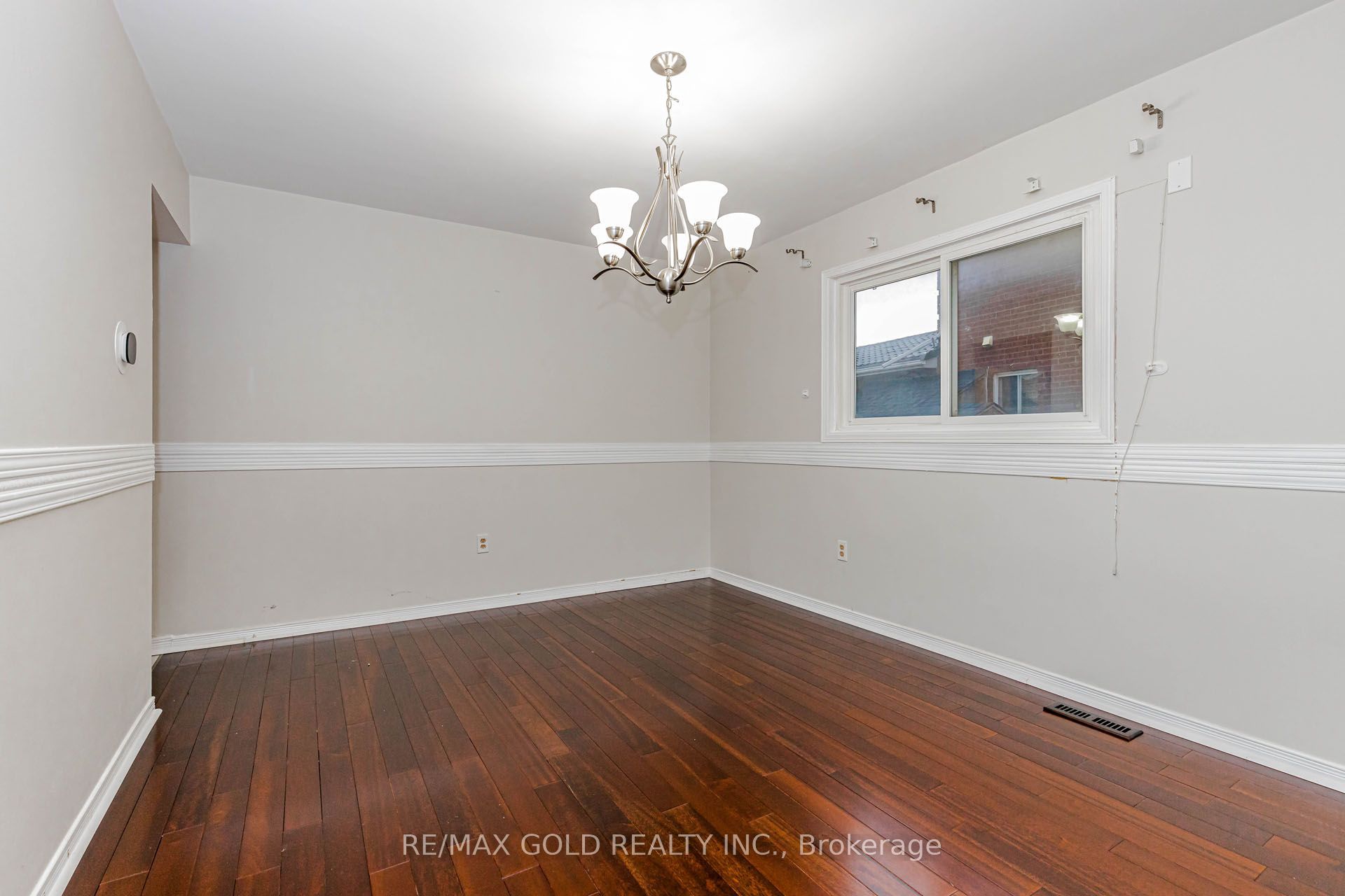 97 Hinchley Wood Grove Property Photo 17