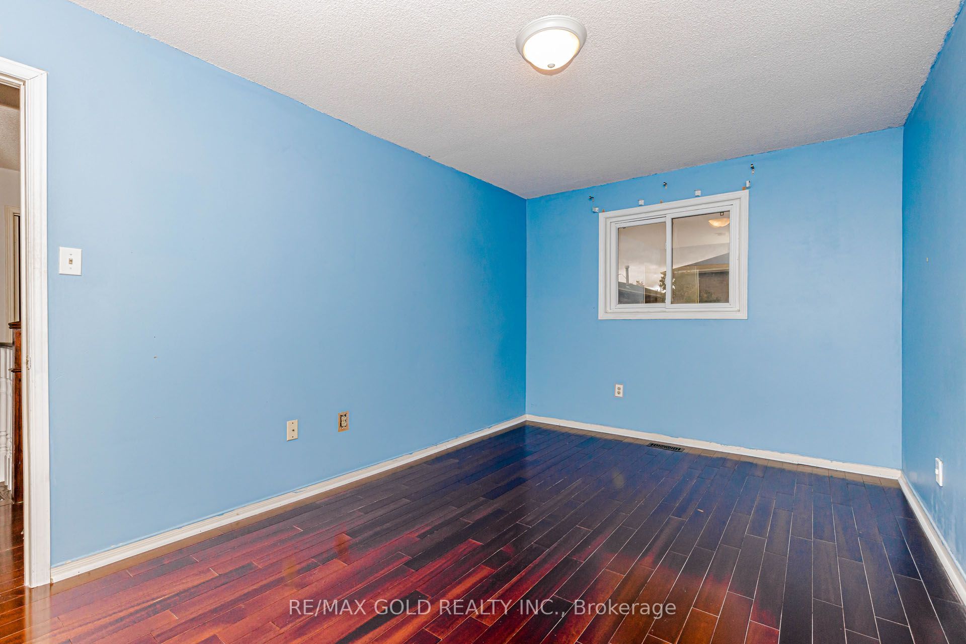 97 Hinchley Wood Grove Property Photo 35