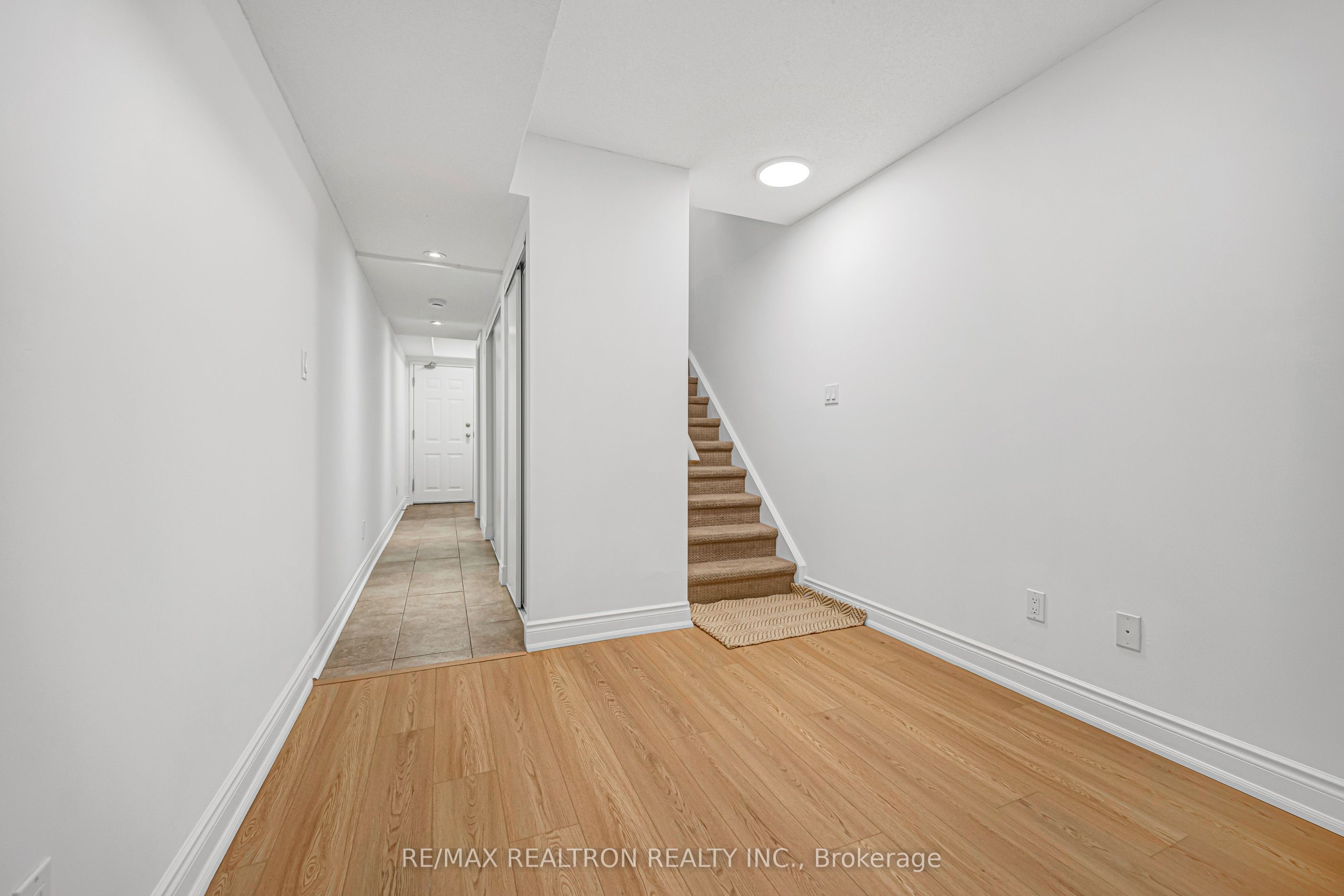 50 Joe Shuster Way 205 Property Photo 44