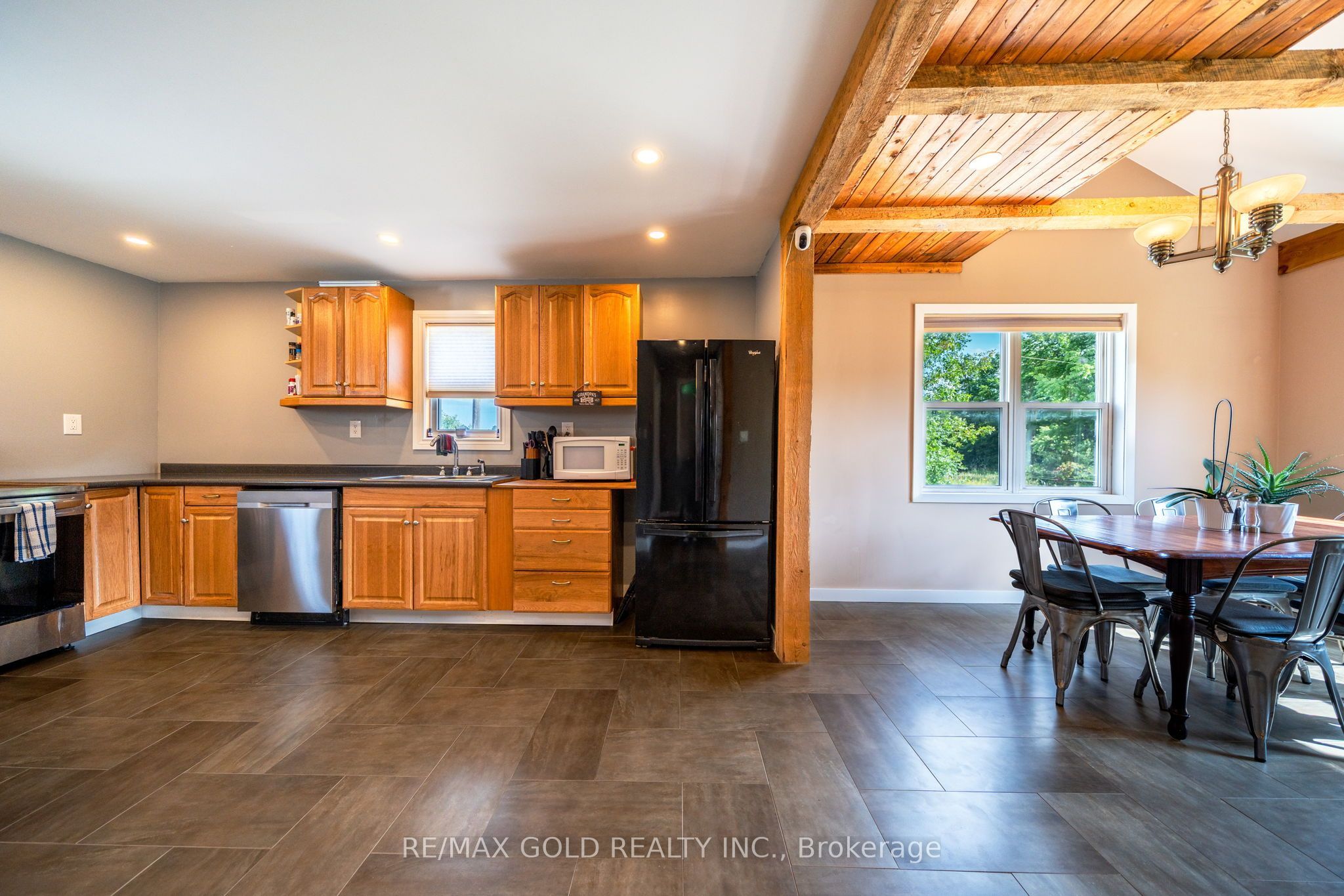 13307 Sixth Line Property Photo 10