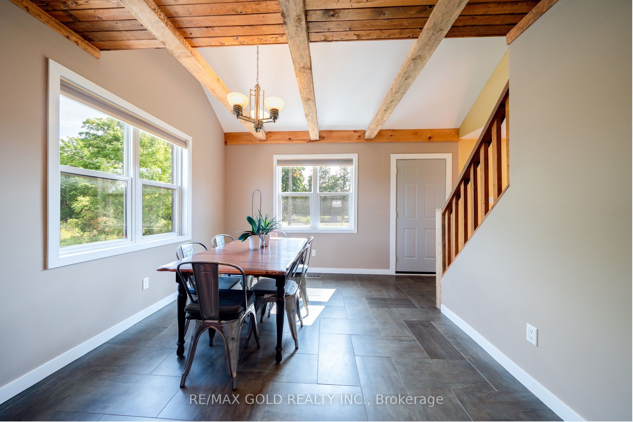 13307 Sixth Line Property Photo 11