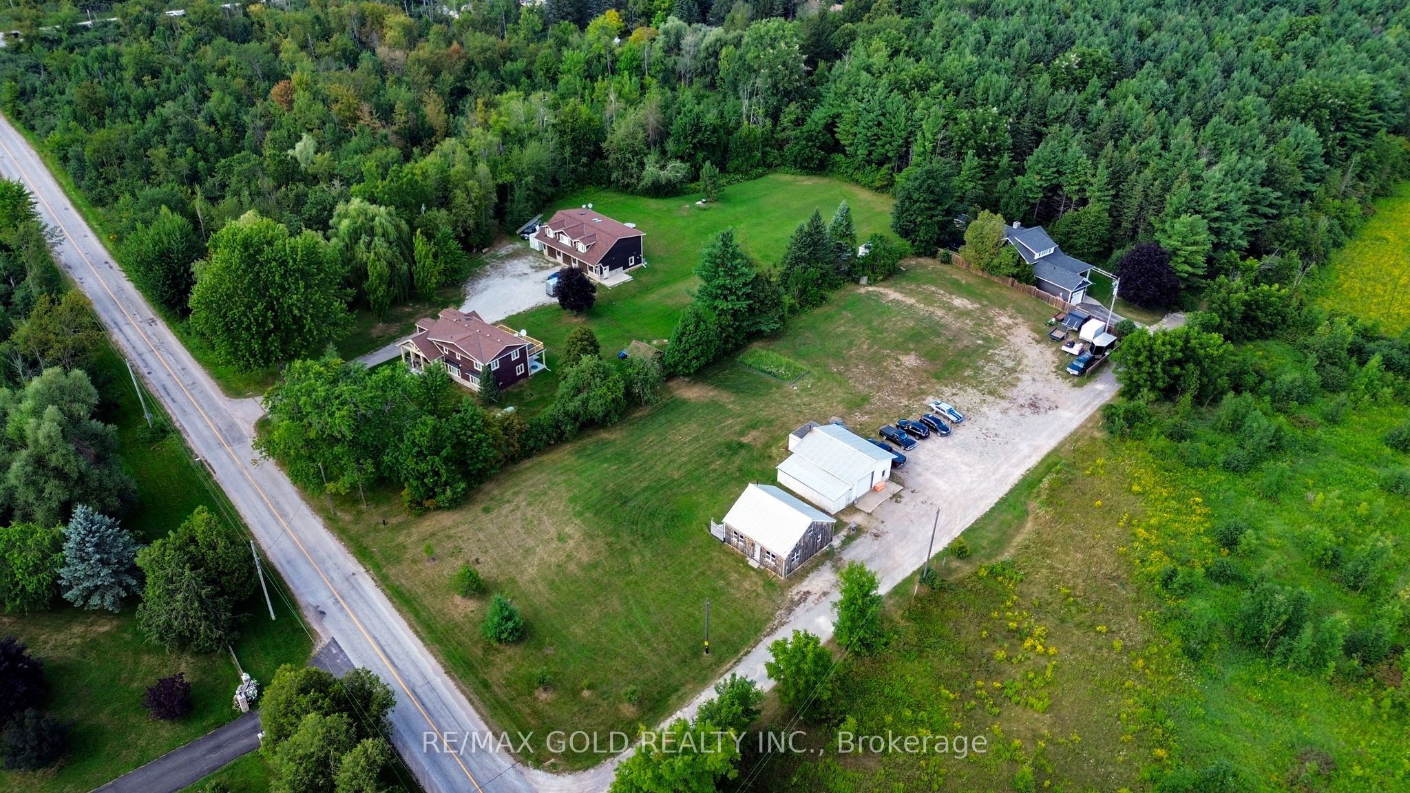 13307 Sixth Line Property Photo 42