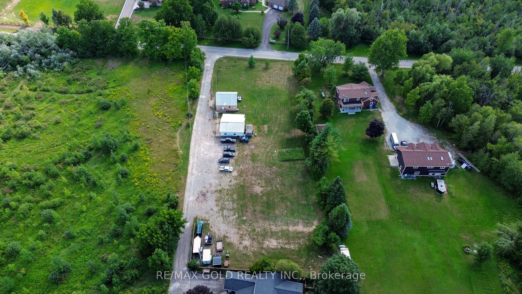 13307 Sixth Line Property Photo 44