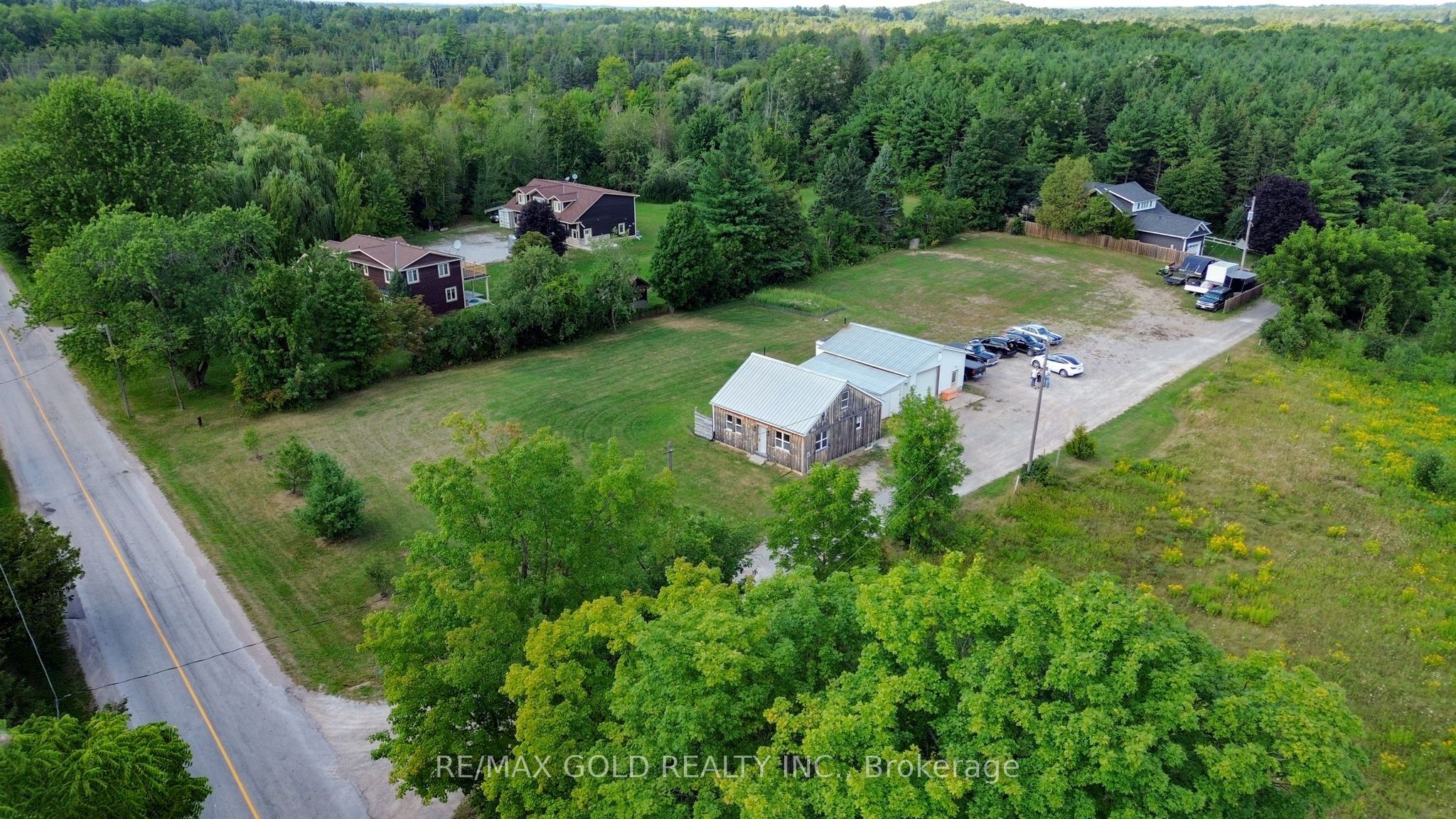 13307 Sixth Line Property Photo 46