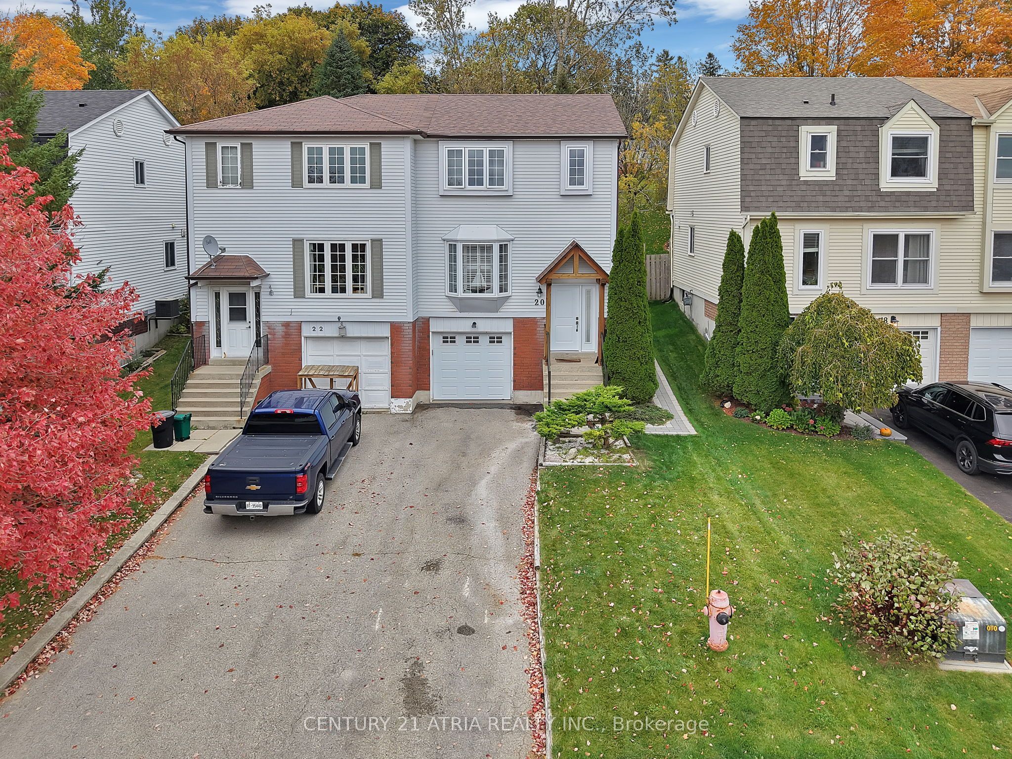 20 Lakeview Court Property Photo 1