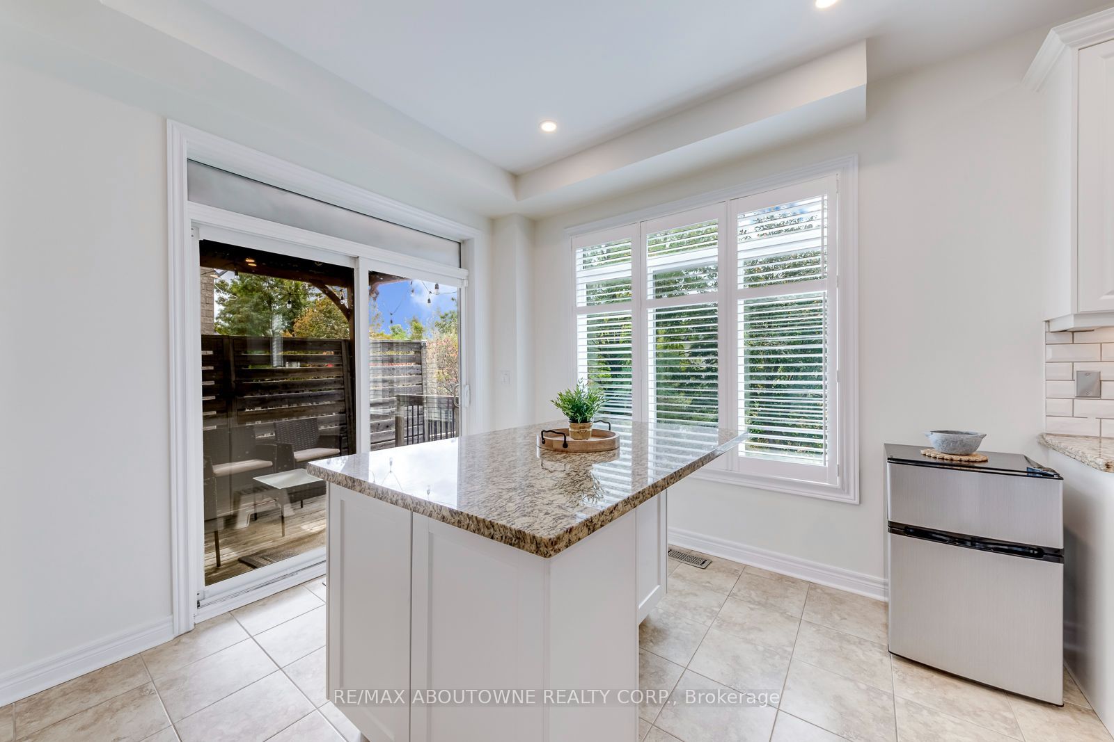 3234 Sharp Road Property Photo 10