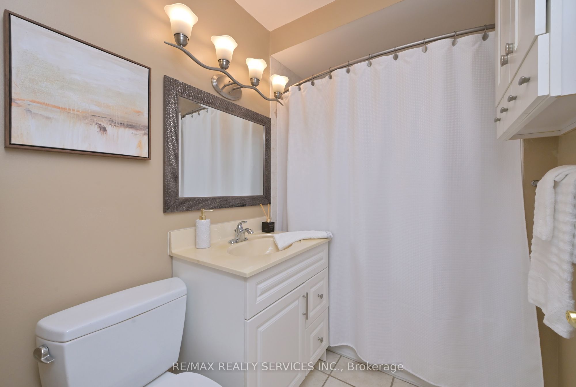 10 Danesbury Crescent Property Photo 16