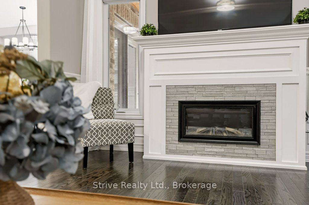33 Wardlaw Avenue Property Photo 8