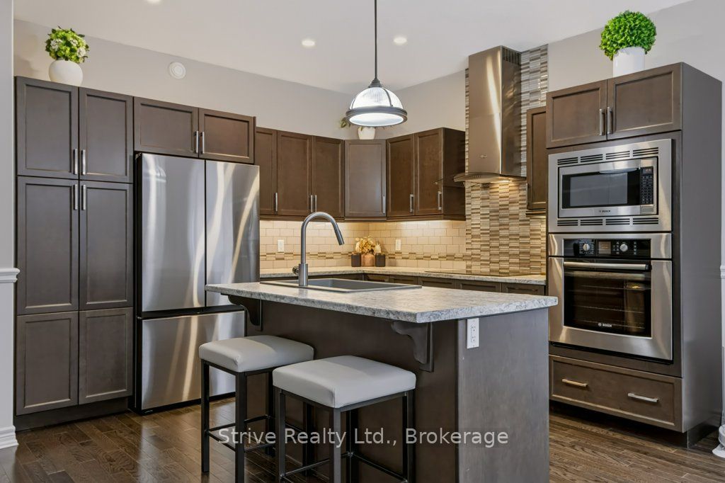 33 Wardlaw Avenue Property Photo 13