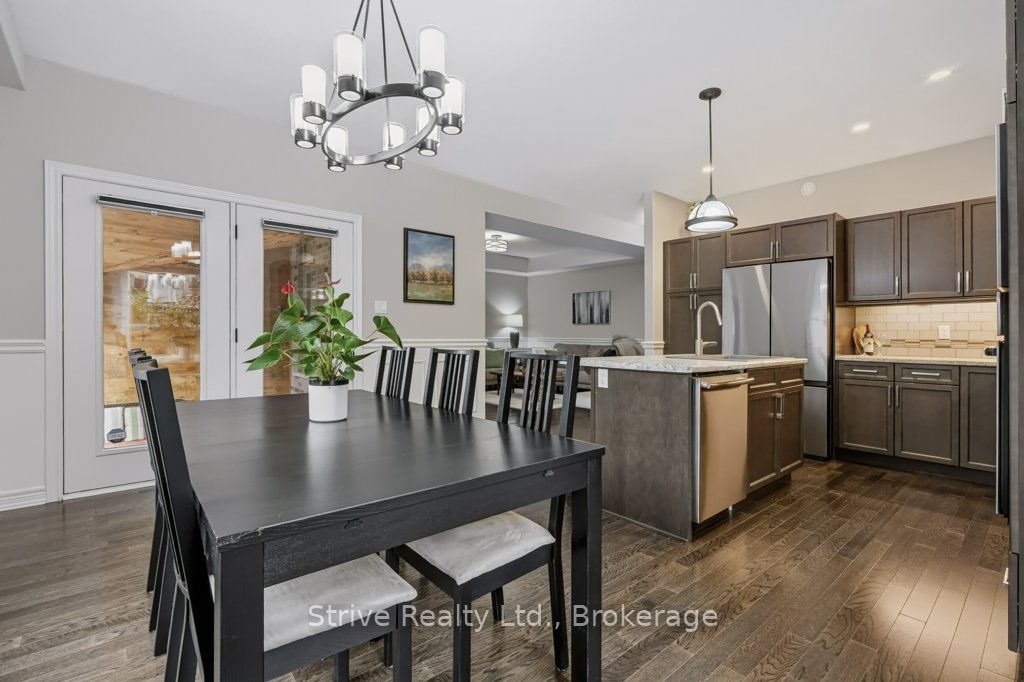 33 Wardlaw Avenue Property Photo 17