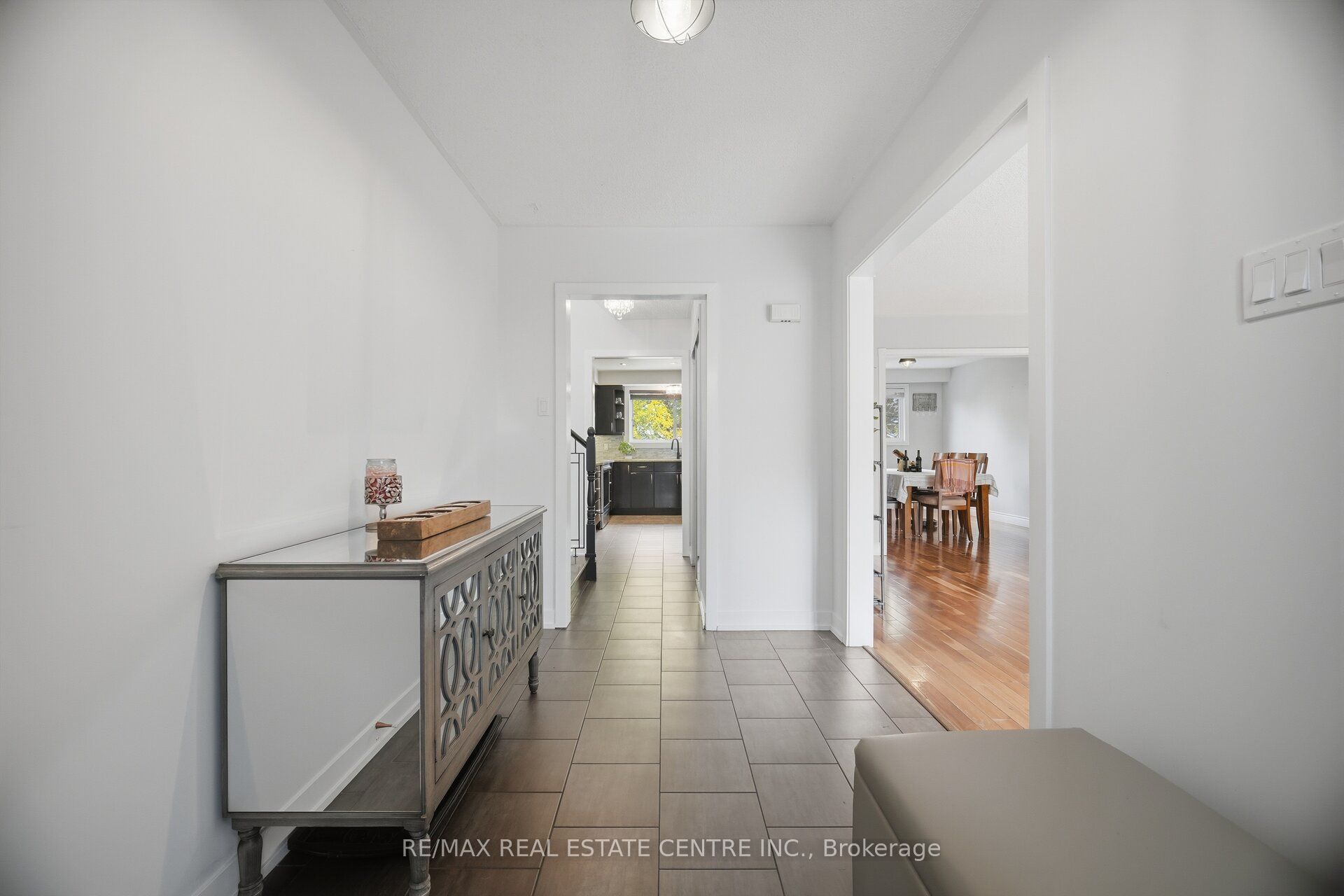 308 Ridge Drive Property Photo 3