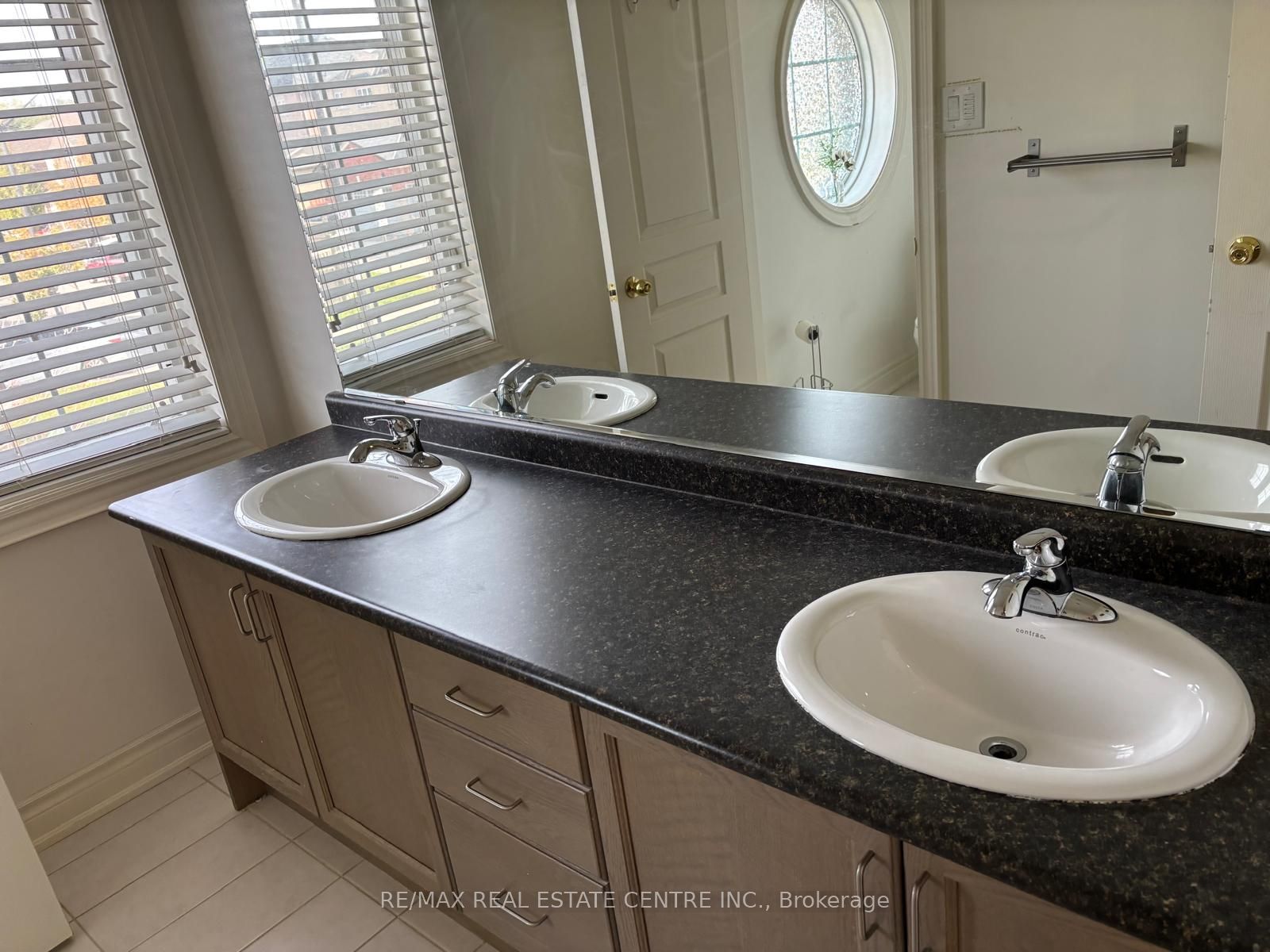 5496 Meadowcrest Avenue Main Property Photo 23
