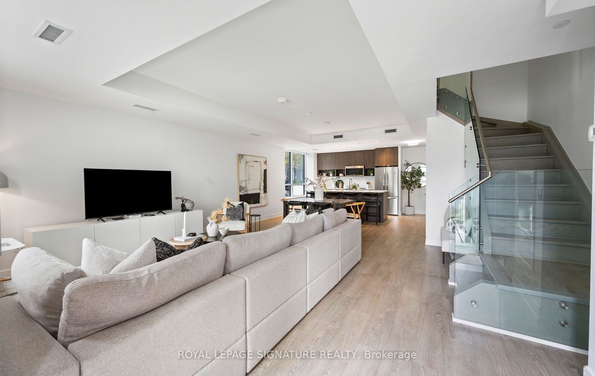 9 Mabelle Avenue Th07 Property Photo 3