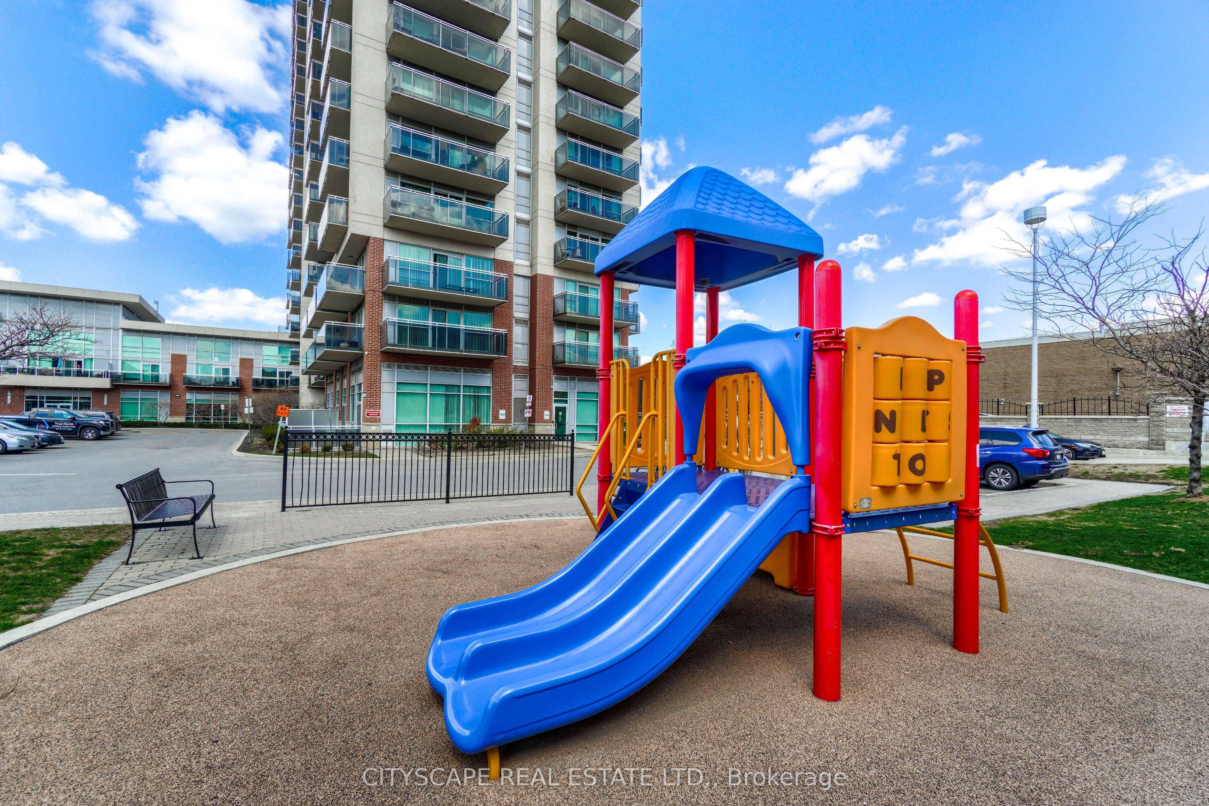215 Queen Street E 1601 Property Photo 36