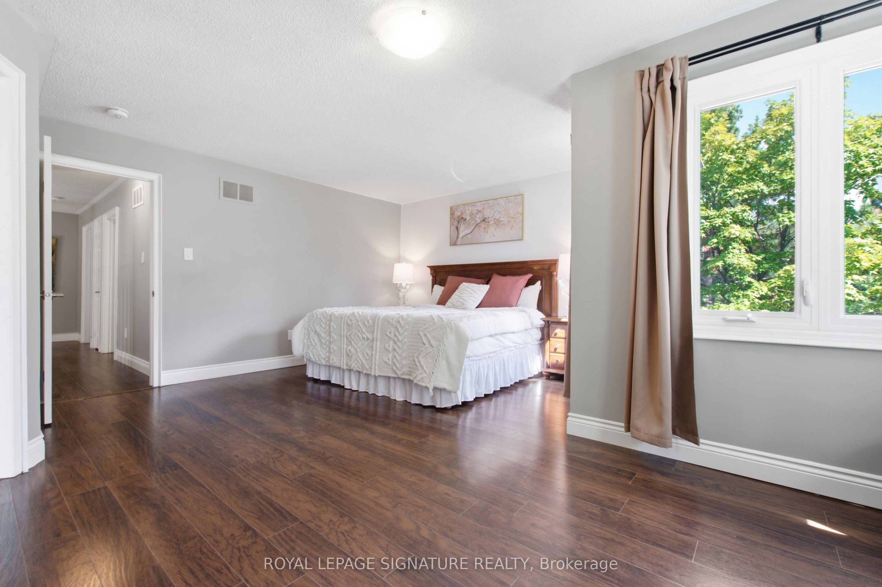 2516 Willowburne Drive Property Photo 27