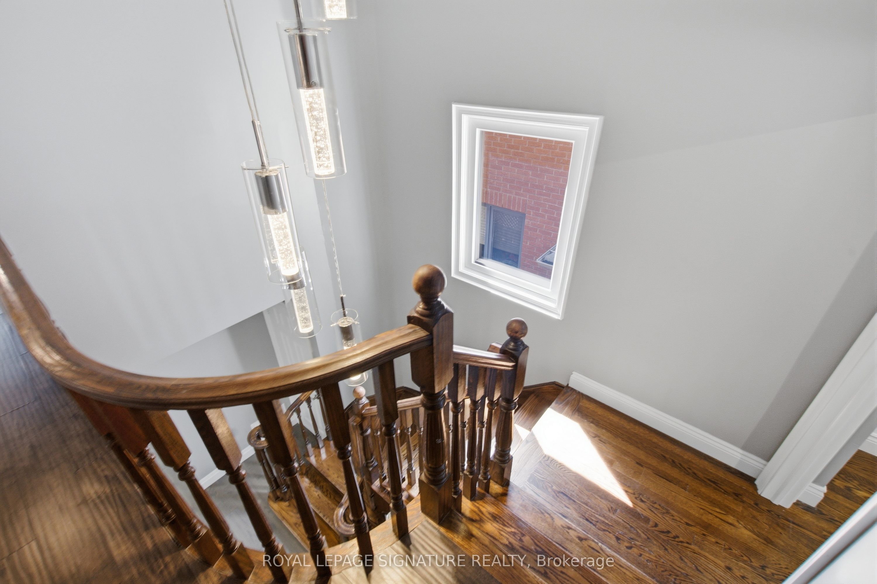 2516 Willowburne Drive Property Photo 32