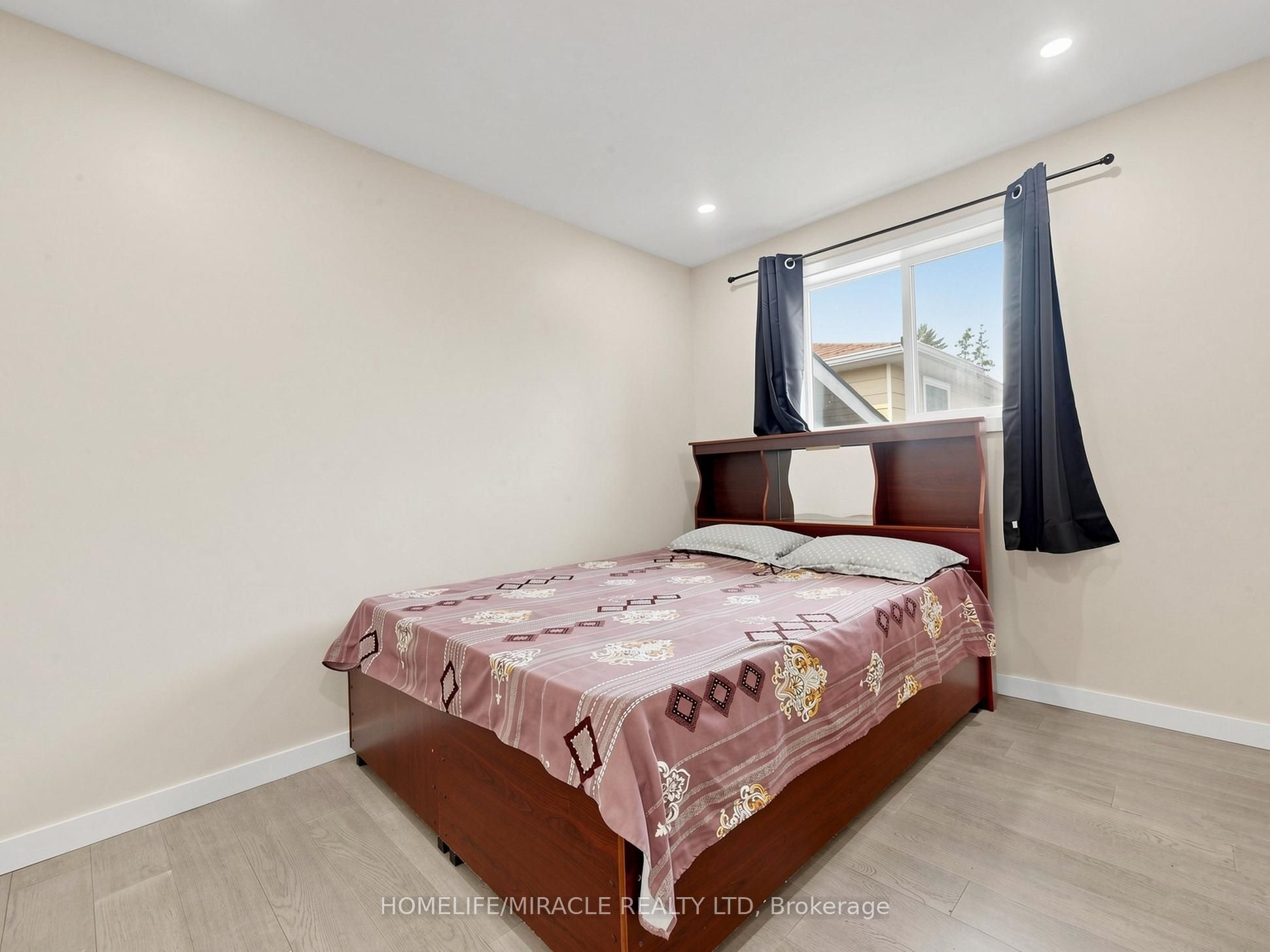3694 Brandon Gate Drive Property Photo 21