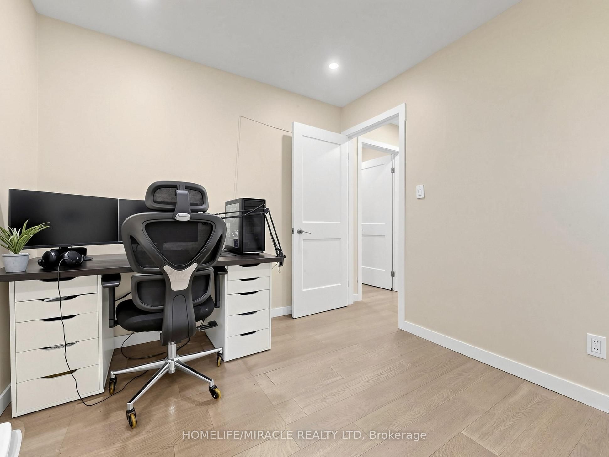 3694 Brandon Gate Drive Property Photo 27