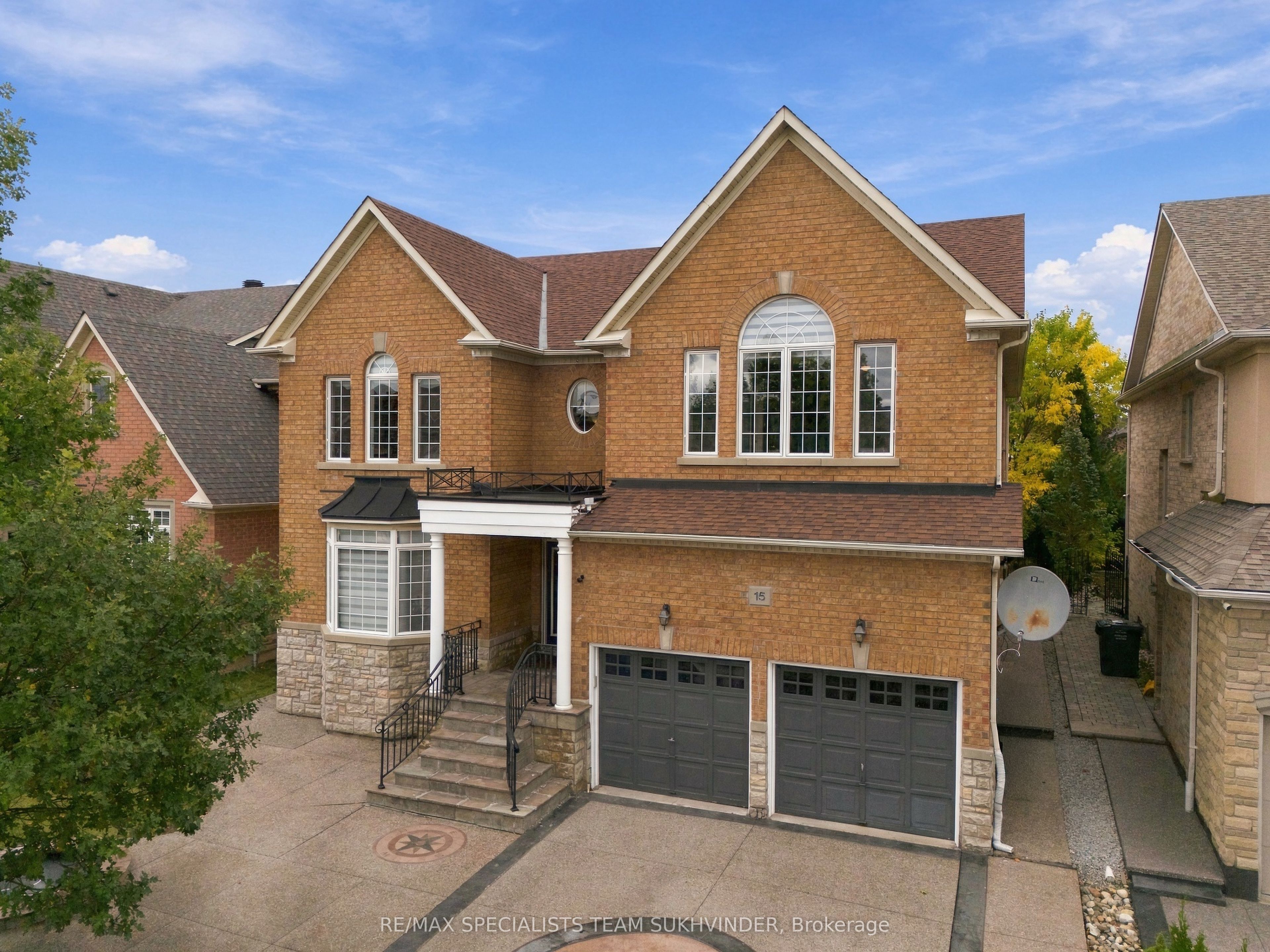 15 Saint Hubert Drive Property Photo 1
