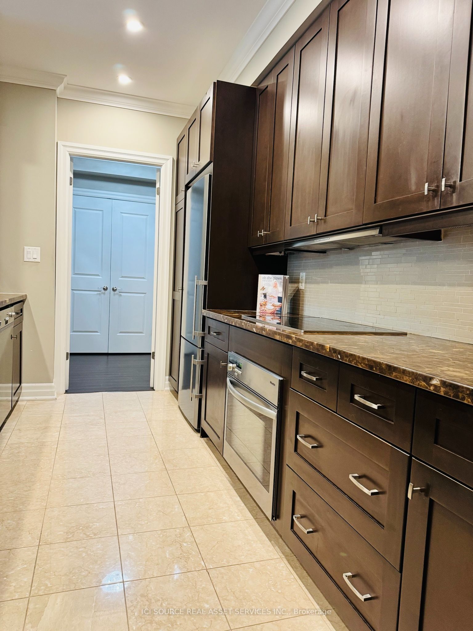 2855 Bloor Street W 515 Property Photo 9
