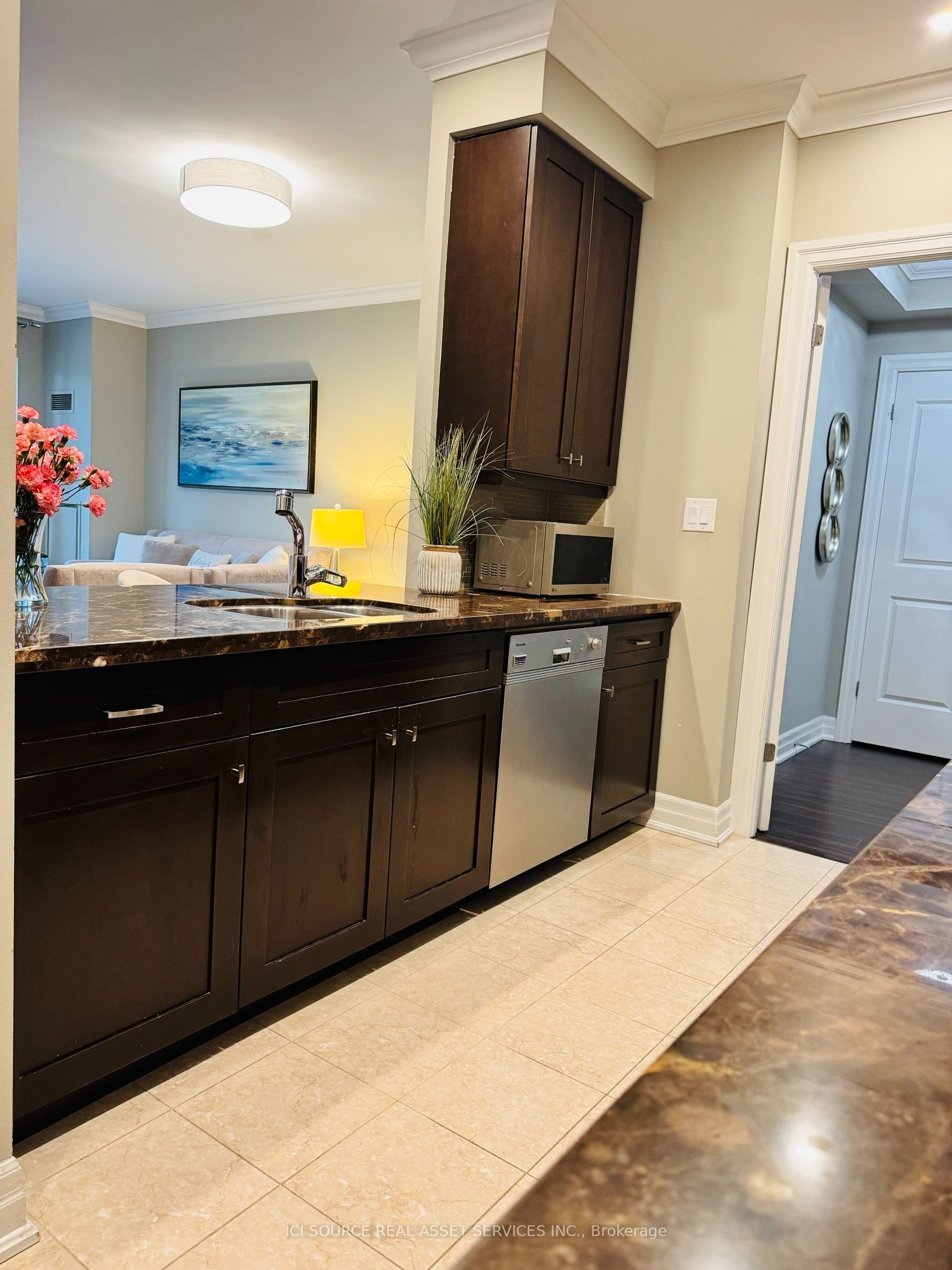 2855 Bloor Street W 515 Property Photo 10