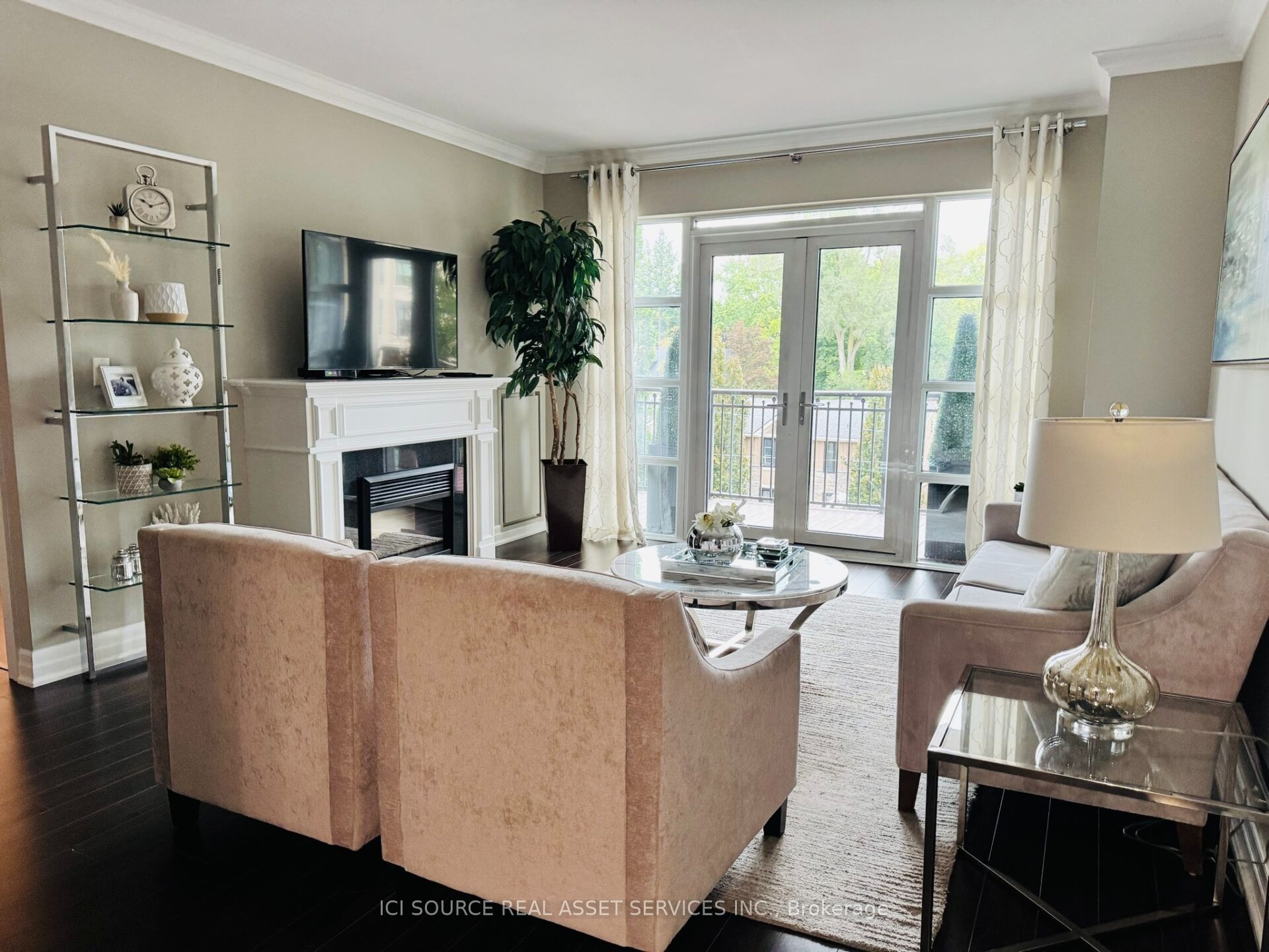 2855 Bloor Street W 515 Property Photo 13