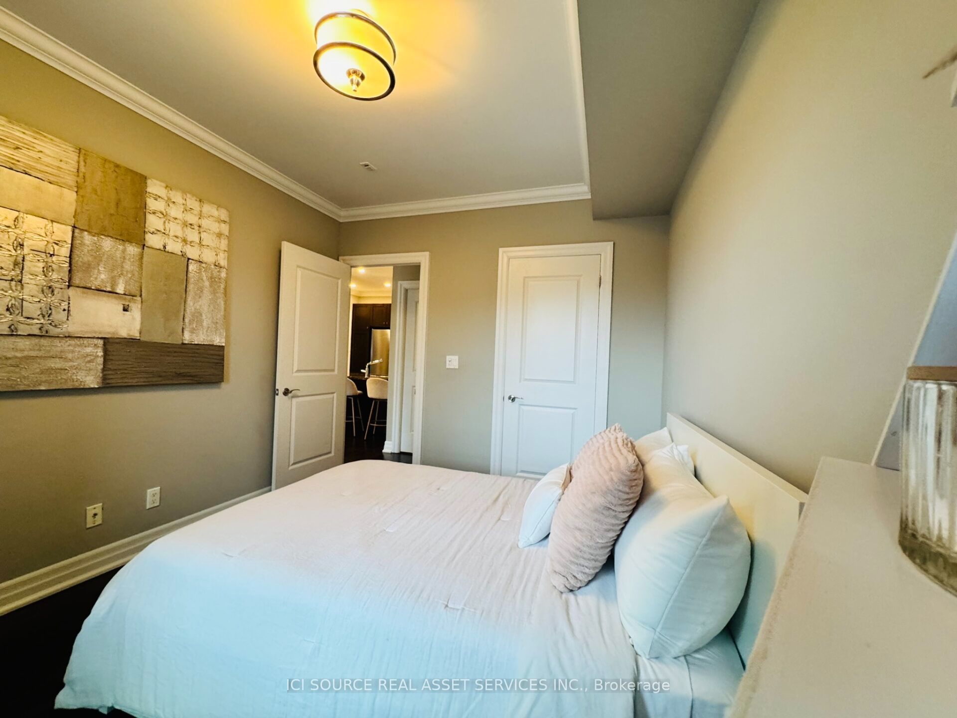 2855 Bloor Street W 515 Property Photo 25