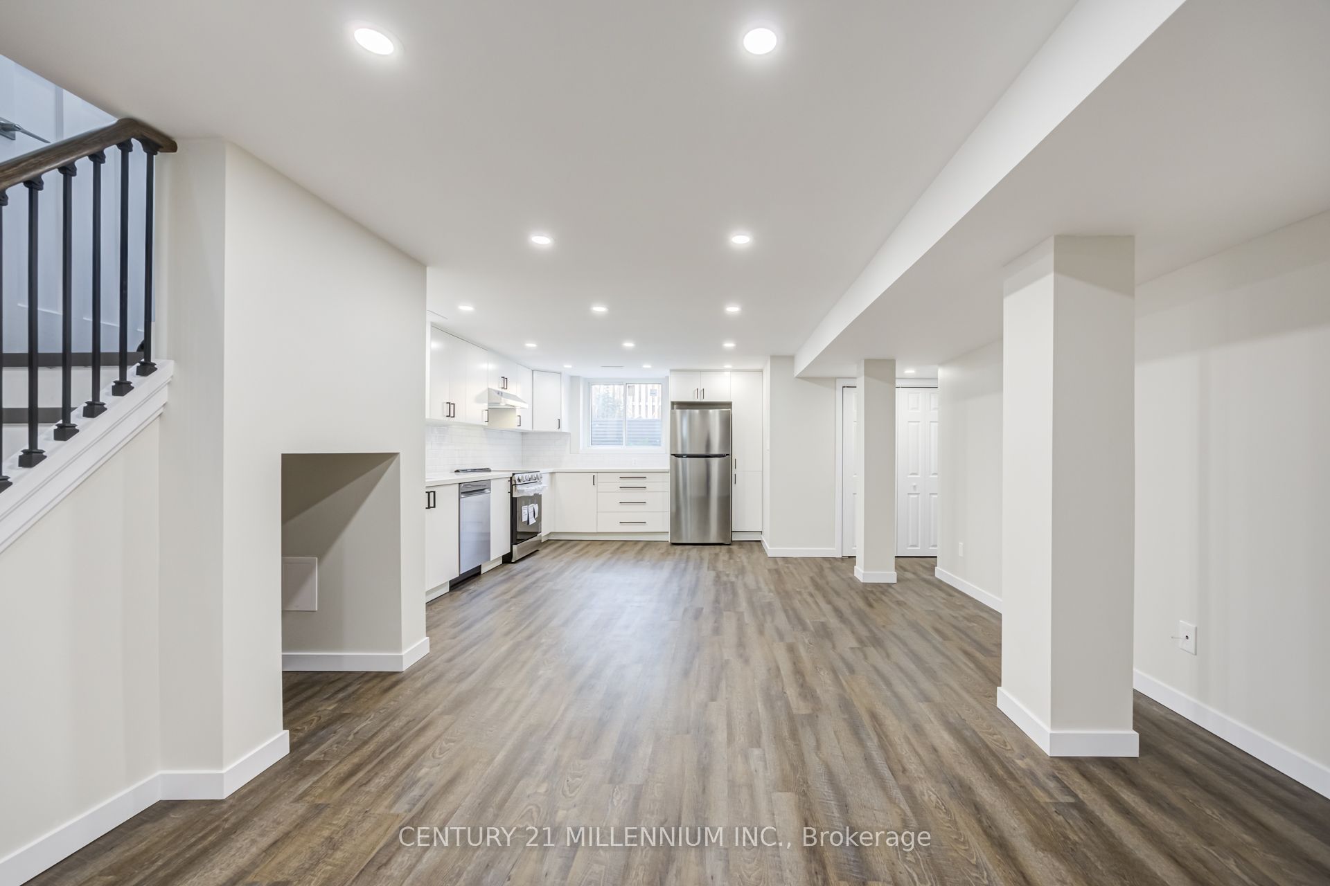18 Leneck Avenue Basement Property Photo 4