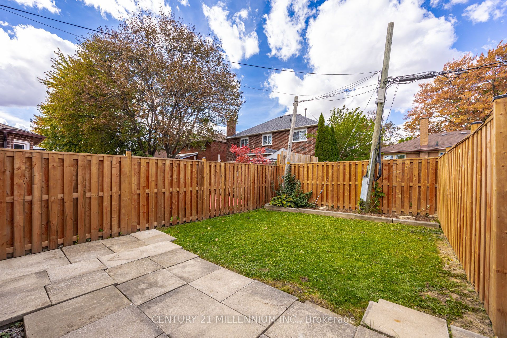 18 Leneck Avenue Basement Property Photo 25
