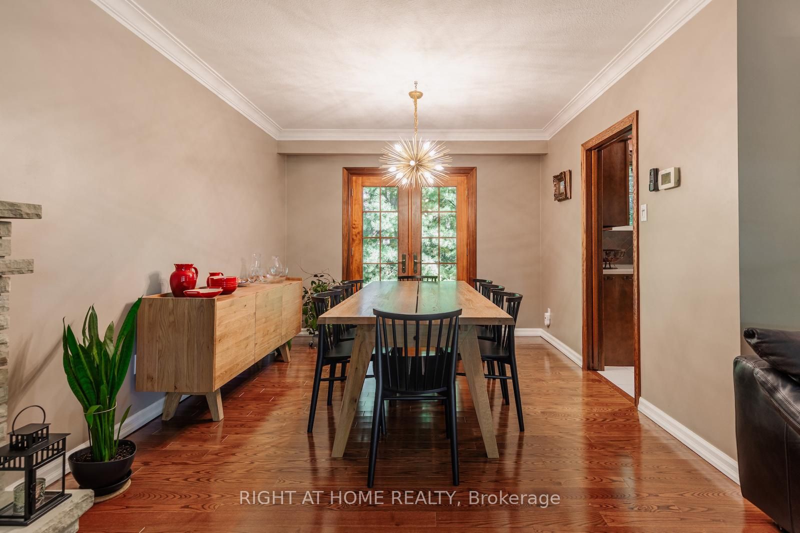 3325 Enniskillen Circle Property Photo 11