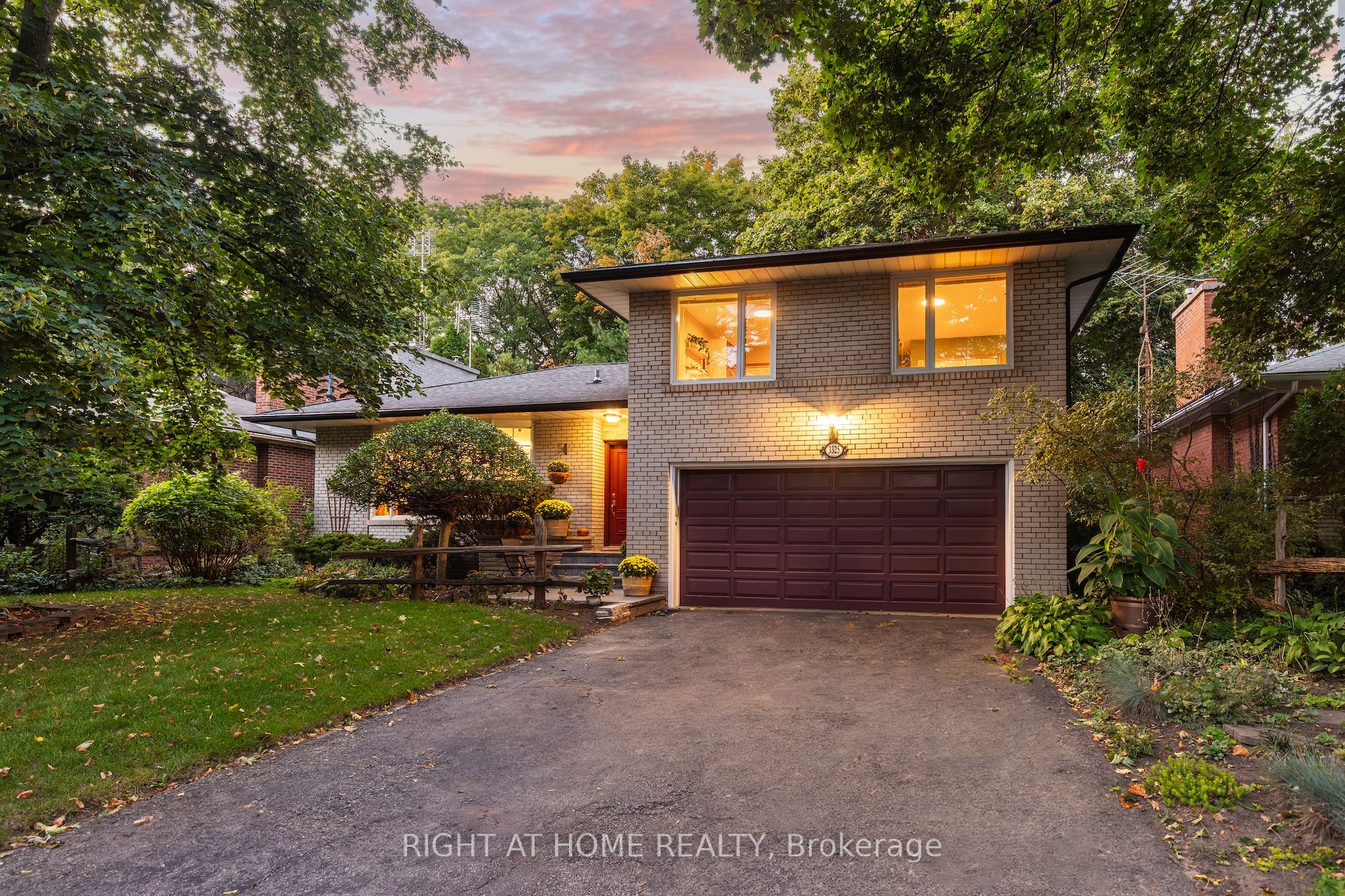 3325 Enniskillen Circle Property Photo 27