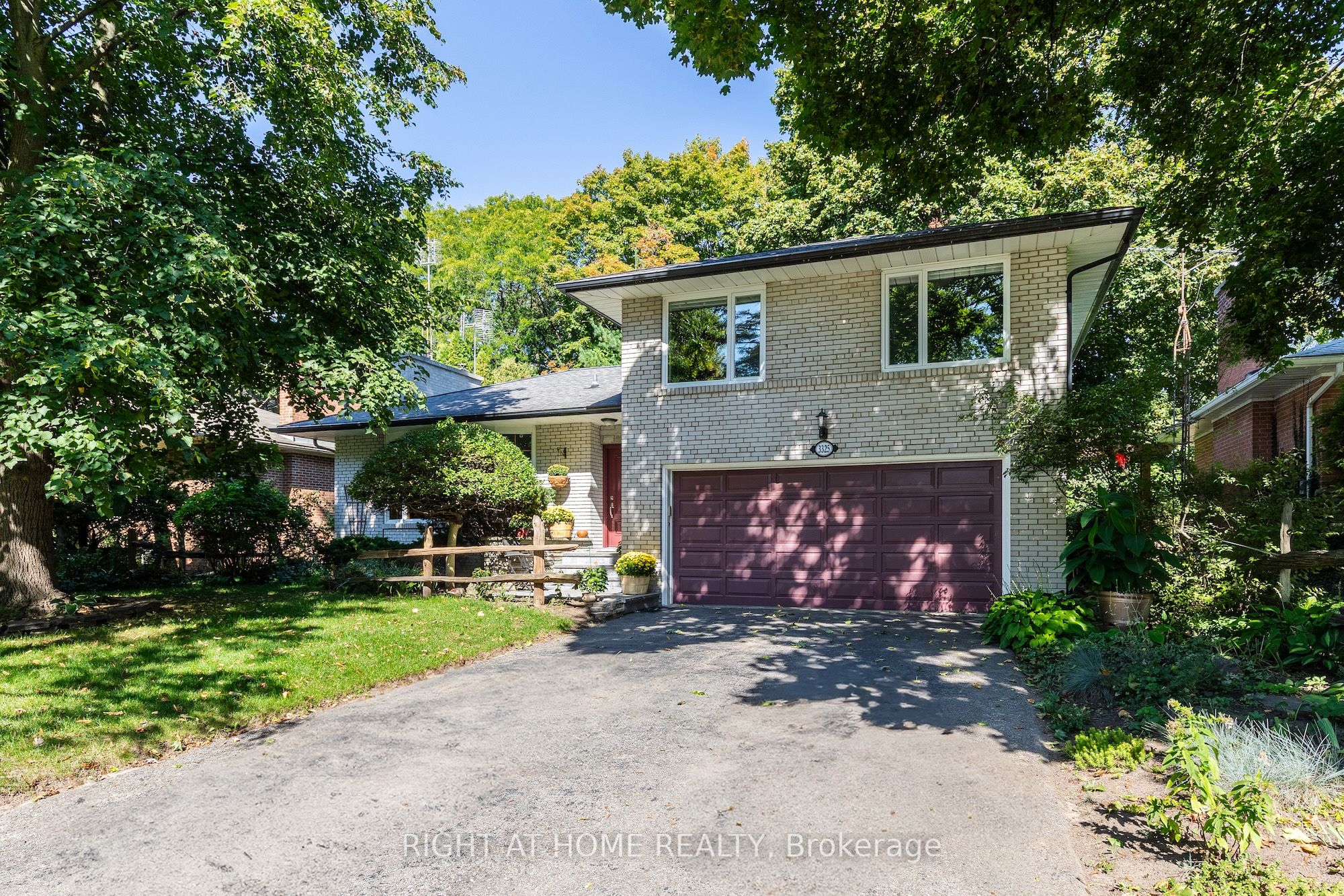 3325 Enniskillen Circle Property Photo 28