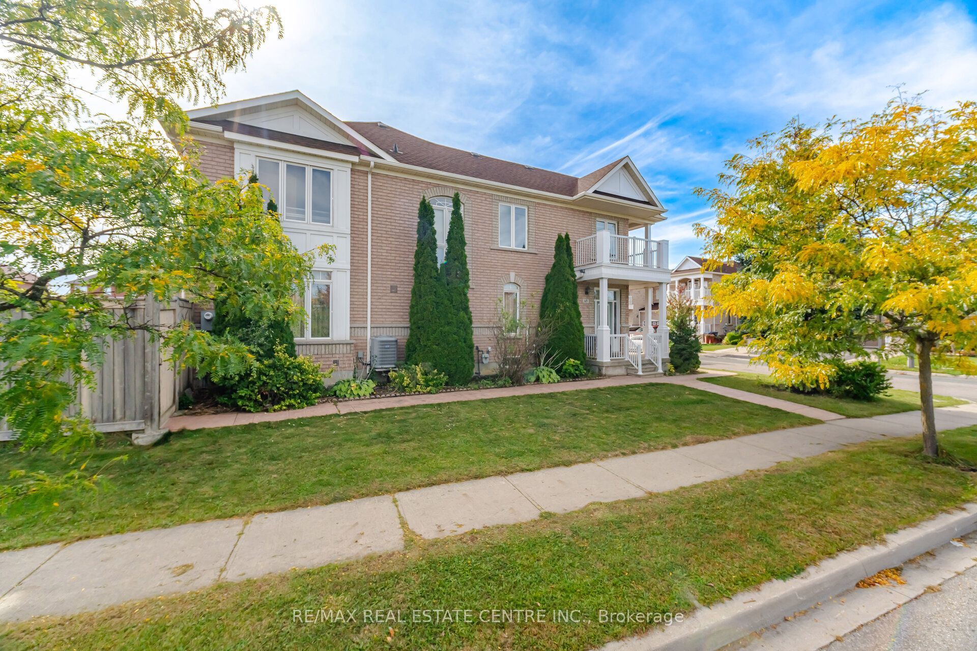 65 Connolly Crescent Property Photo 4