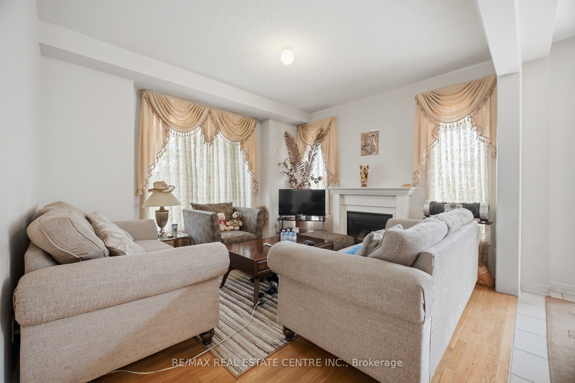 65 Connolly Crescent Property Photo 18